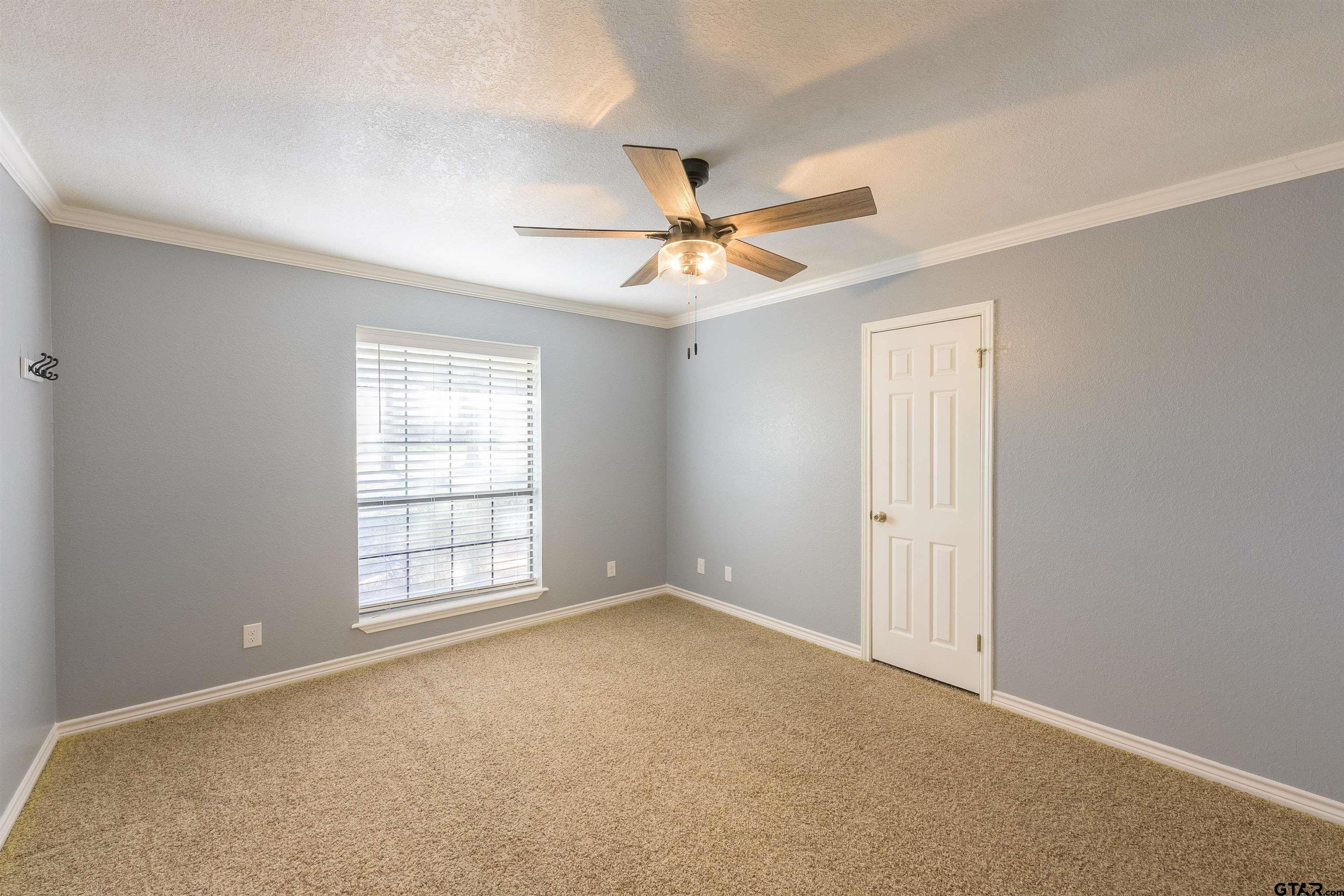 Mineola, Texas, 75773, United States, 3 Bedrooms Bedrooms, ,2 BathroomsBathrooms,Residential,For Sale,1754038