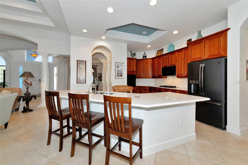 Bradenton, Florida, 34212, United States, 3 Bedrooms Bedrooms, ,3 BathroomsBathrooms,Residential,For Sale,1989547