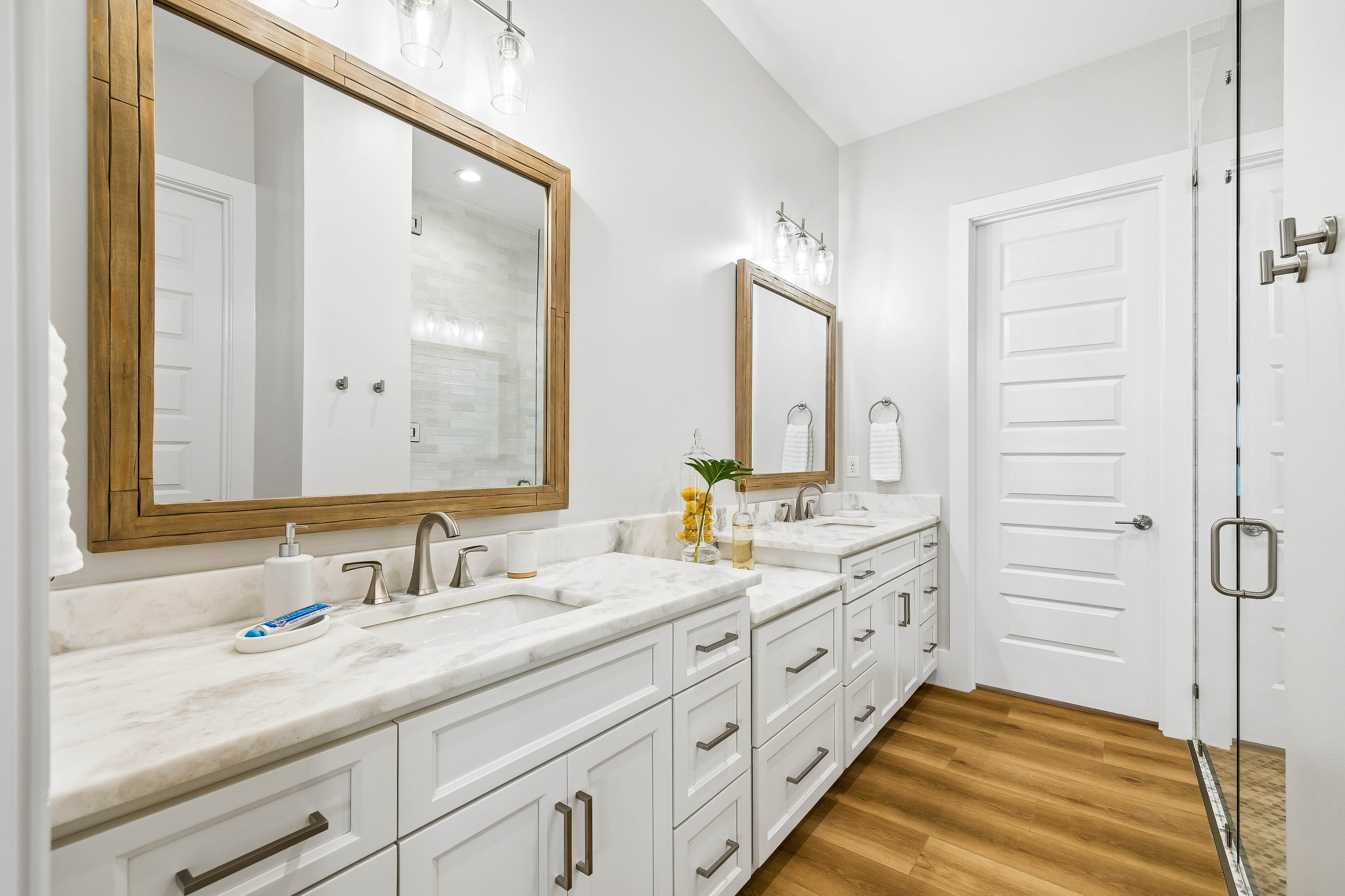  A New Benchmark for Luxury on Navarre Beach - 物件實景