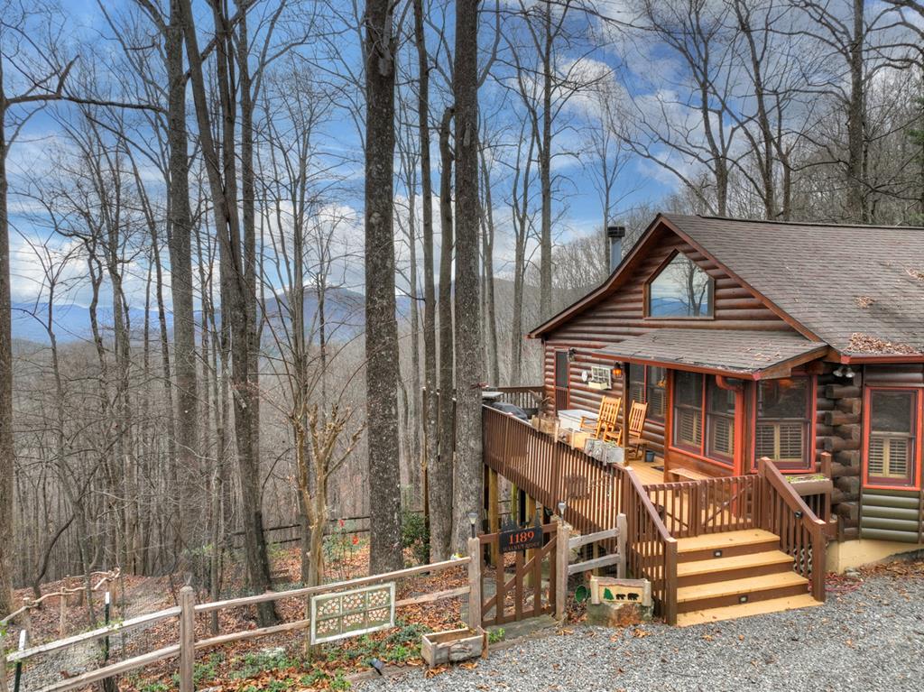 Ellijay, Georgia, 30536, United States, 4 Bedrooms Bedrooms, ,3 BathroomsBathrooms,Residential,For Sale,2003227