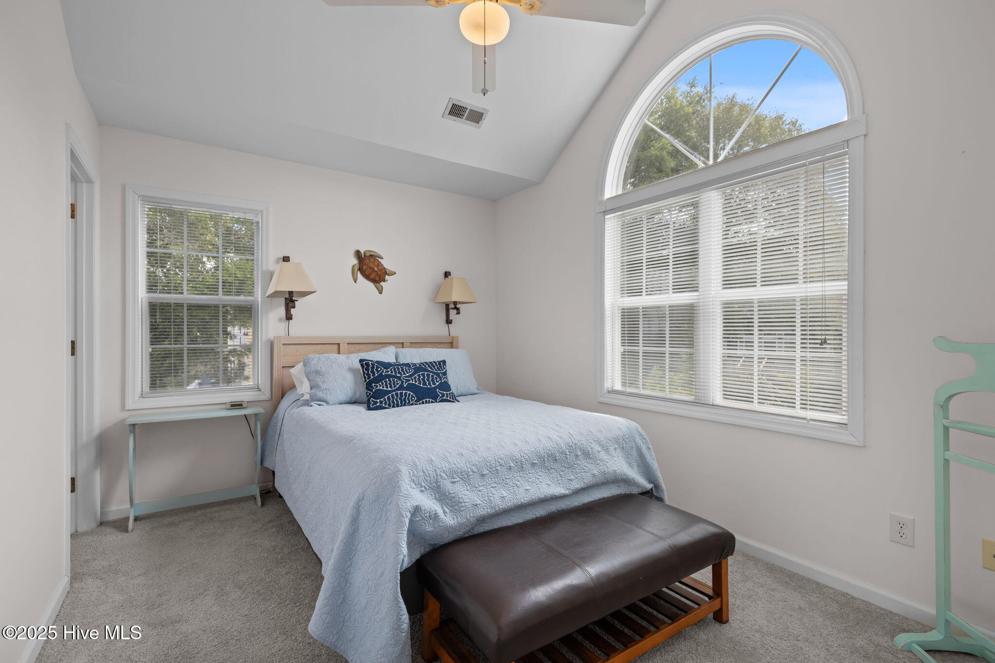 Emerald Isle, North Carolina, 28594, United States, 4 Bedrooms Bedrooms, ,6 BathroomsBathrooms,Residential,For Sale,1927428