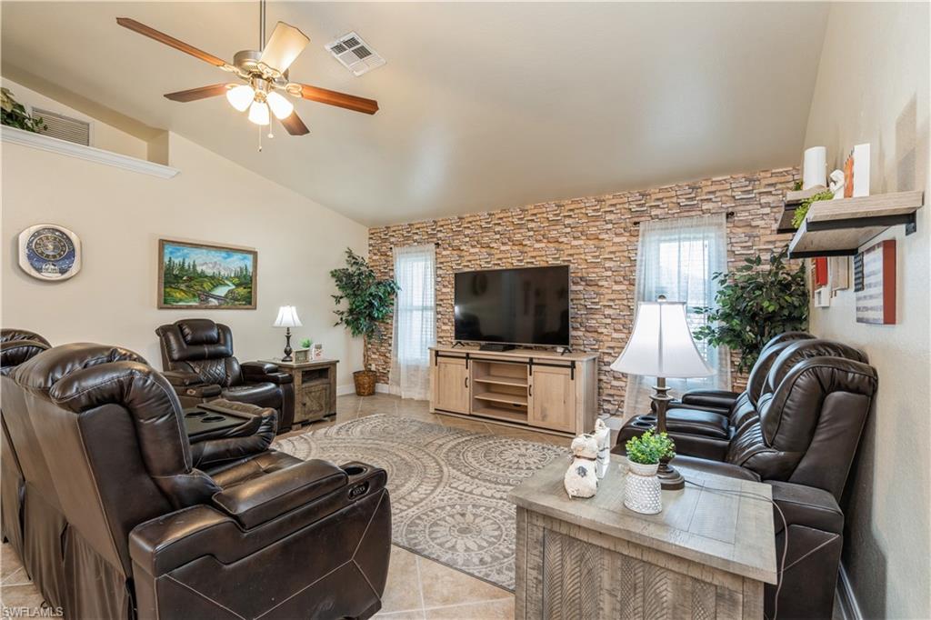 2823 NW Juanita Pl, Cape Coral, Florida, 33993, United States, 4 Bedrooms Bedrooms, ,2 BathroomsBathrooms,Residential,For Sale,2823 NW Juanita Pl,1656518