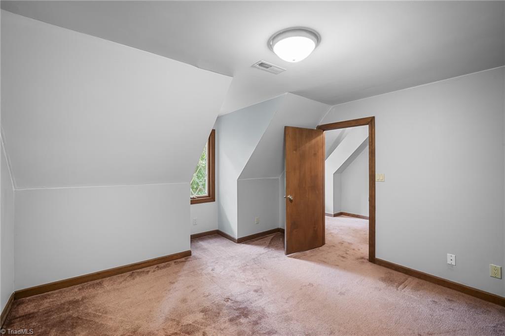 High Point, North Carolina, 27265, United States, 4 Bedrooms Bedrooms, ,4 BathroomsBathrooms,Residential,For Sale,1900964