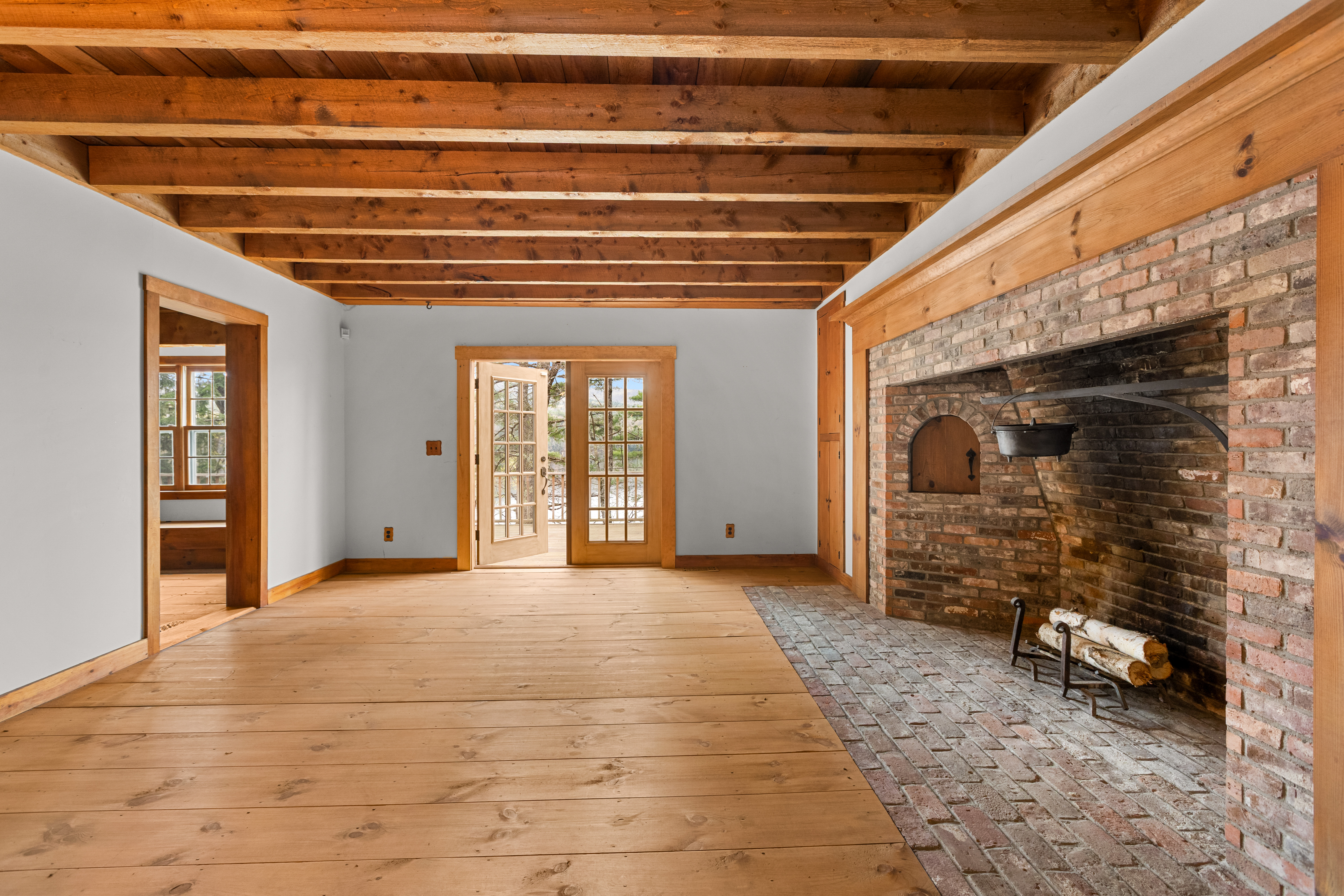  4499 Lower Waterford Road - 物件實景