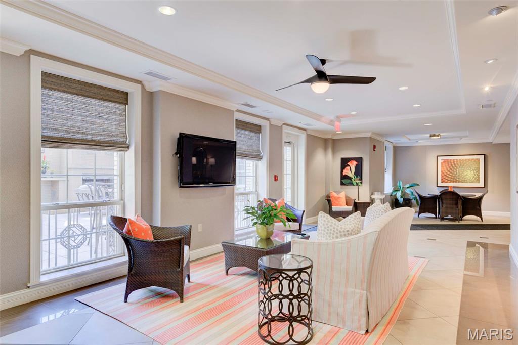 St Louis, Missouri, 63108, United States, 1 Bedroom Bedrooms, ,1 BathroomBathrooms,Residential,For Sale,1826533