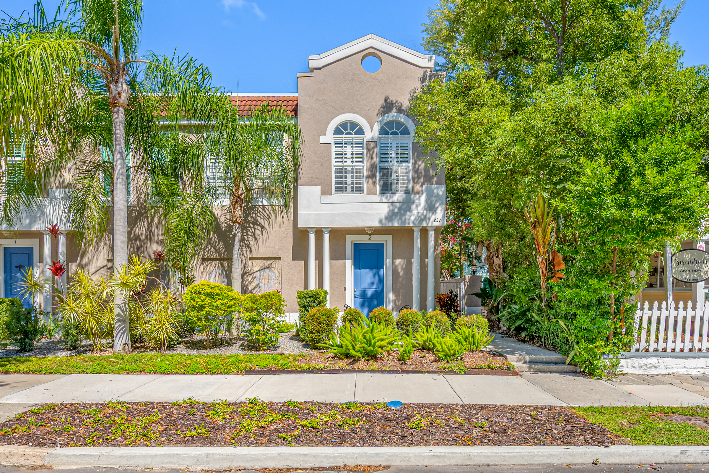 St Petersburg, Florida, 33701, United States, 3 Bedrooms Bedrooms, ,3 BathroomsBathrooms,Residential,For Sale,1979371