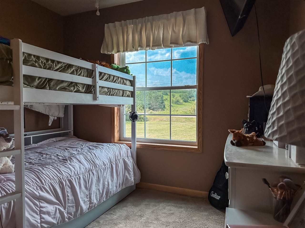 Petoskey, Michigan, 49770, United States, 4 Bedrooms Bedrooms, ,2 BathroomsBathrooms,Residential,For Sale,1925447