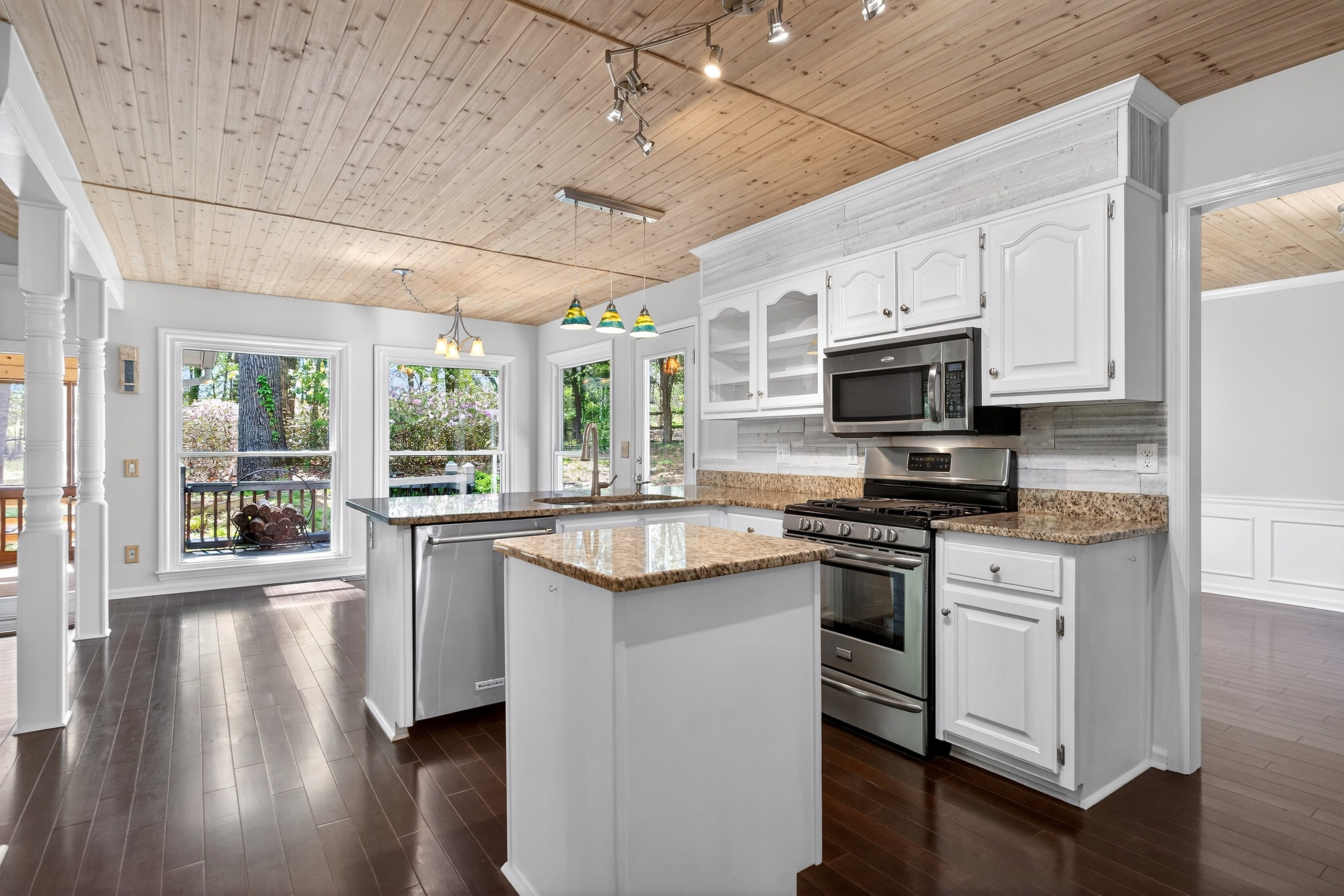  Rare Combination of Privacy, Convenience, and Value: Don’t Miss This Opportunity - 物件實景