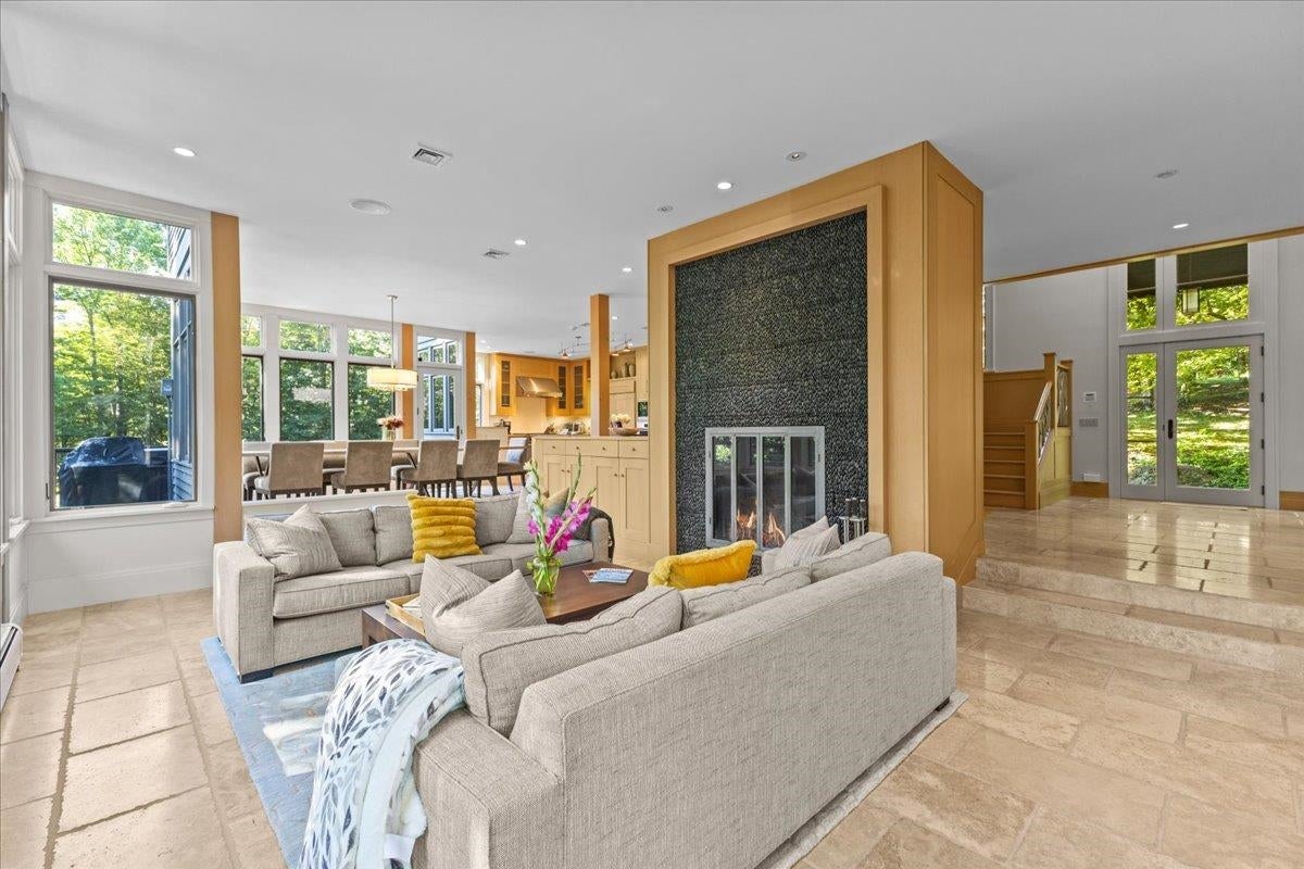 Stowe, Vermont, 05672, United States, 6 Bedrooms Bedrooms, ,3 BathroomsBathrooms,Residential,For Sale,1939476