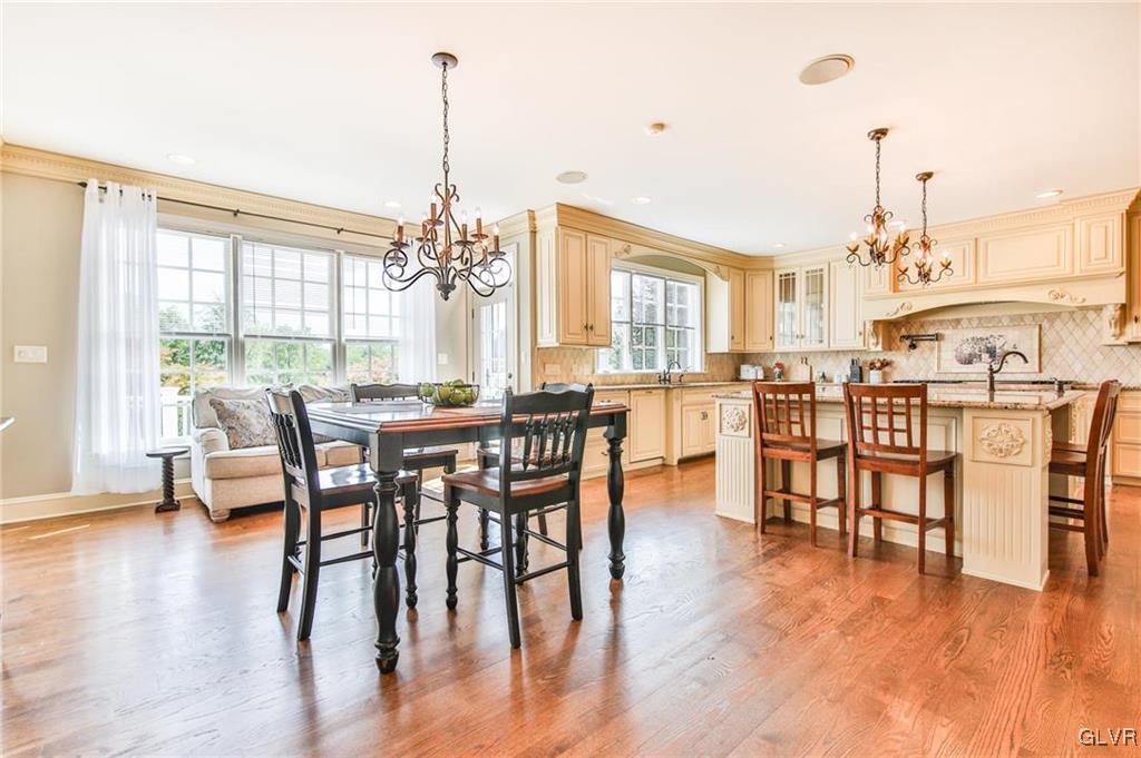Moore Twp, Pennsylvania, 18014, United States, 4 Bedrooms Bedrooms, ,5 BathroomsBathrooms,Residential,For Sale,1766322
