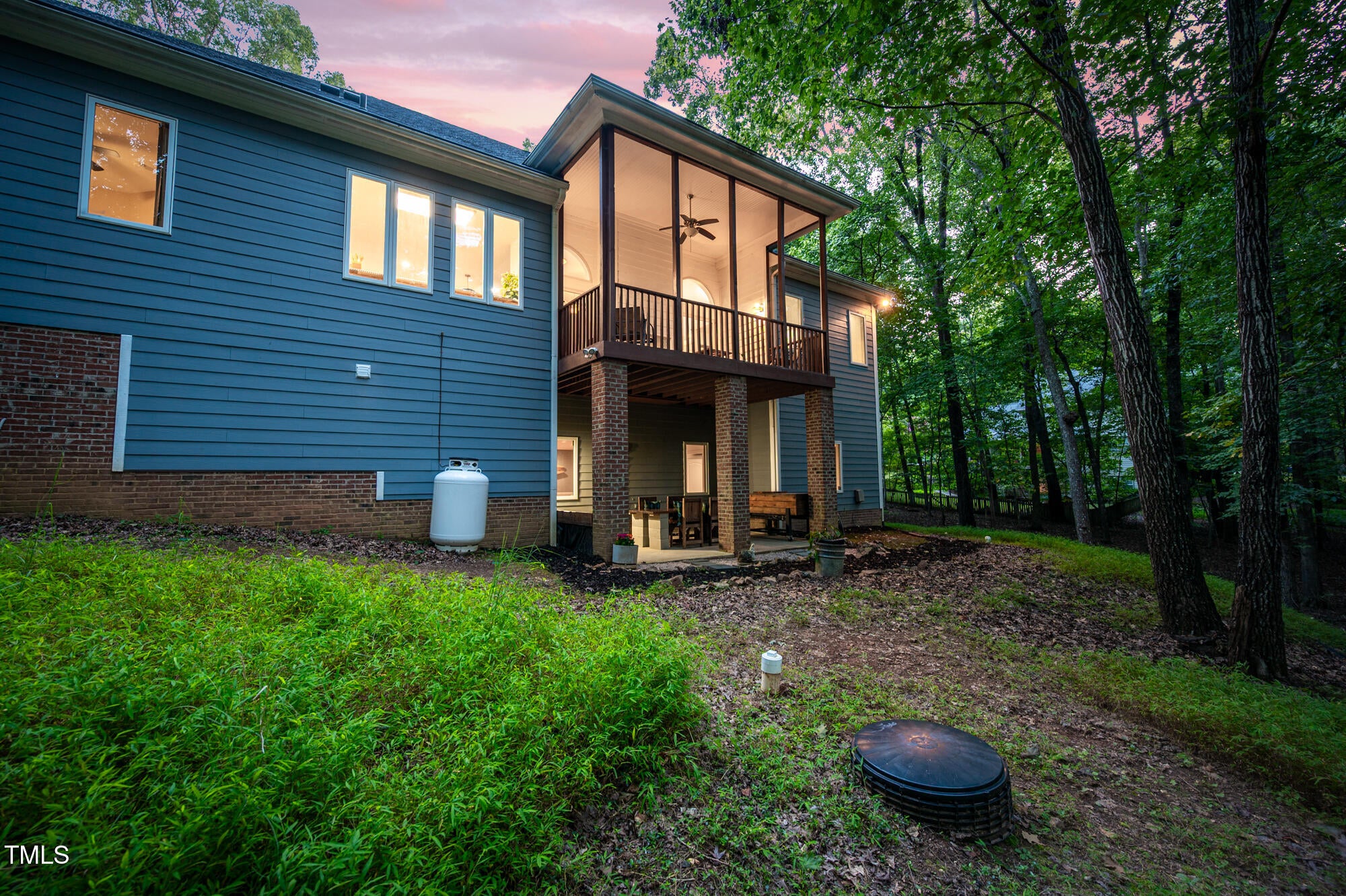 Hillsborough, North Carolina, 27278, United States, 3 Bedrooms Bedrooms, ,3 BathroomsBathrooms,Residential,For Sale,1949377