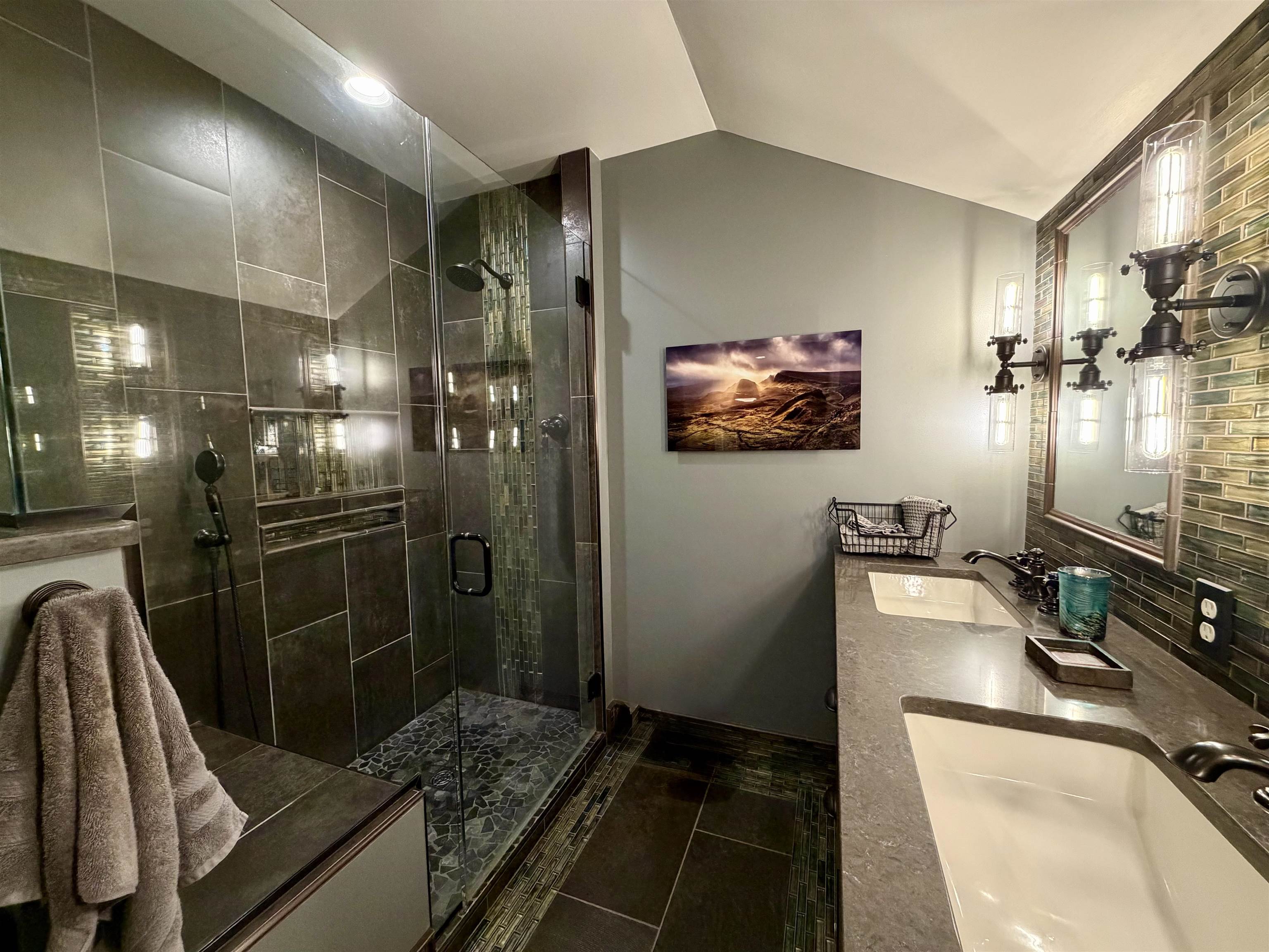 Janesville, Wisconsin, 53545, United States, 4 Bedrooms Bedrooms, ,3 BathroomsBathrooms,Residential,For Sale,2006232