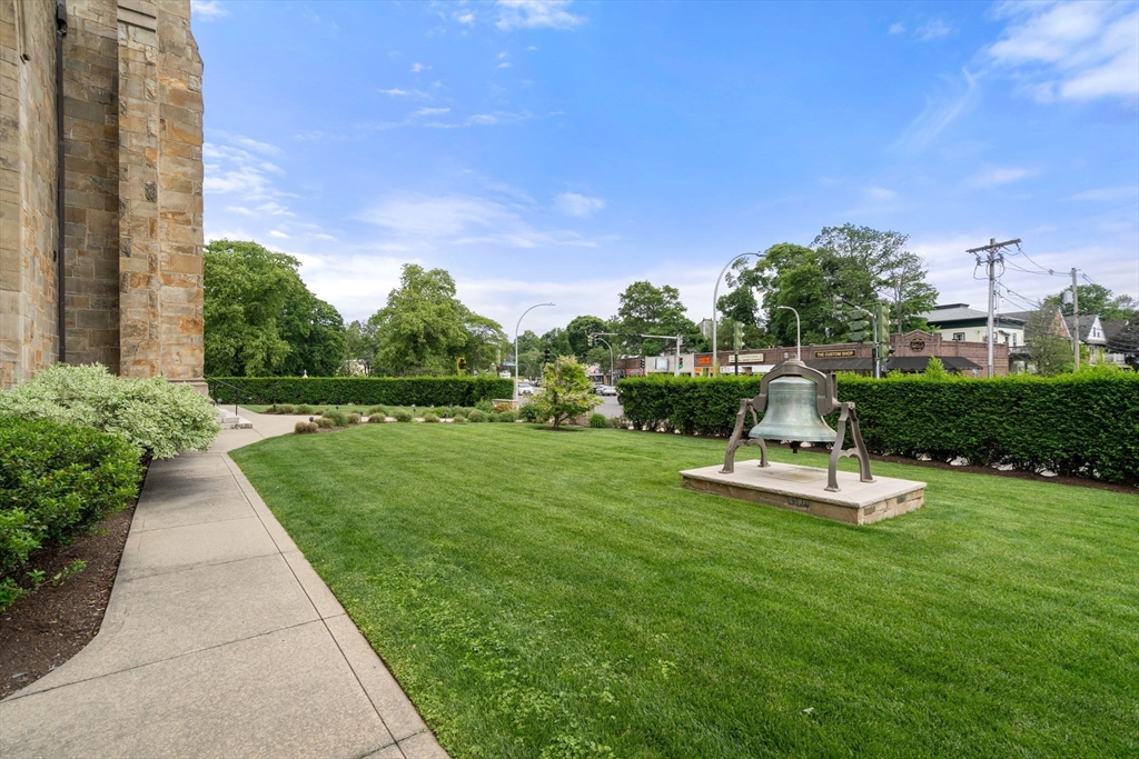 Watertown, Massachusetts, 02472, United States, 3 Bedrooms Bedrooms, ,3 BathroomsBathrooms,Residential,For Sale,1850187