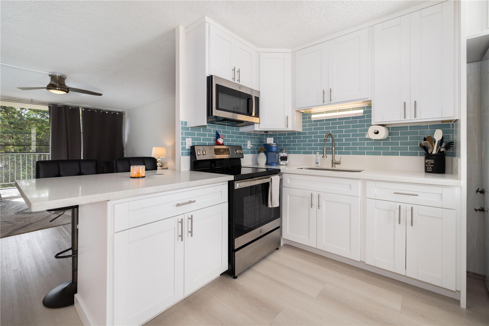 Mililani, Hawaii, 96789, United States, 3 Bedrooms Bedrooms, ,2 BathroomsBathrooms,Residential,For Sale,1938261