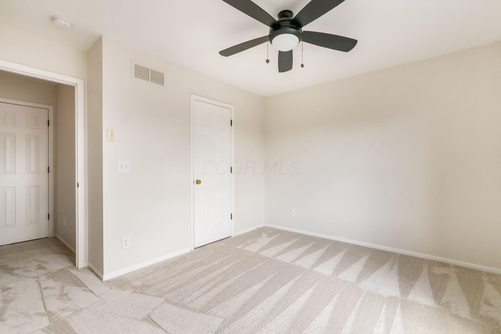  5363 Reston Park Drive - 物件實景