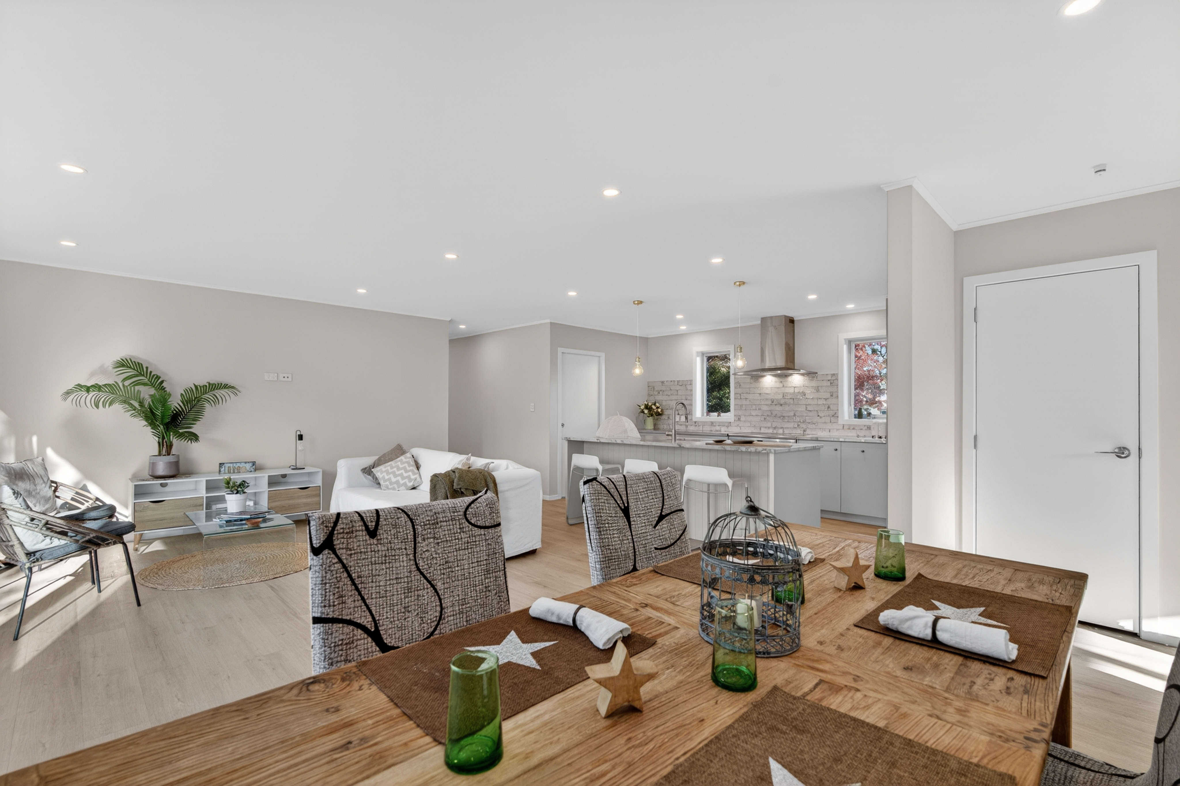  Brand New Home with Space and Potential - 物件實景
