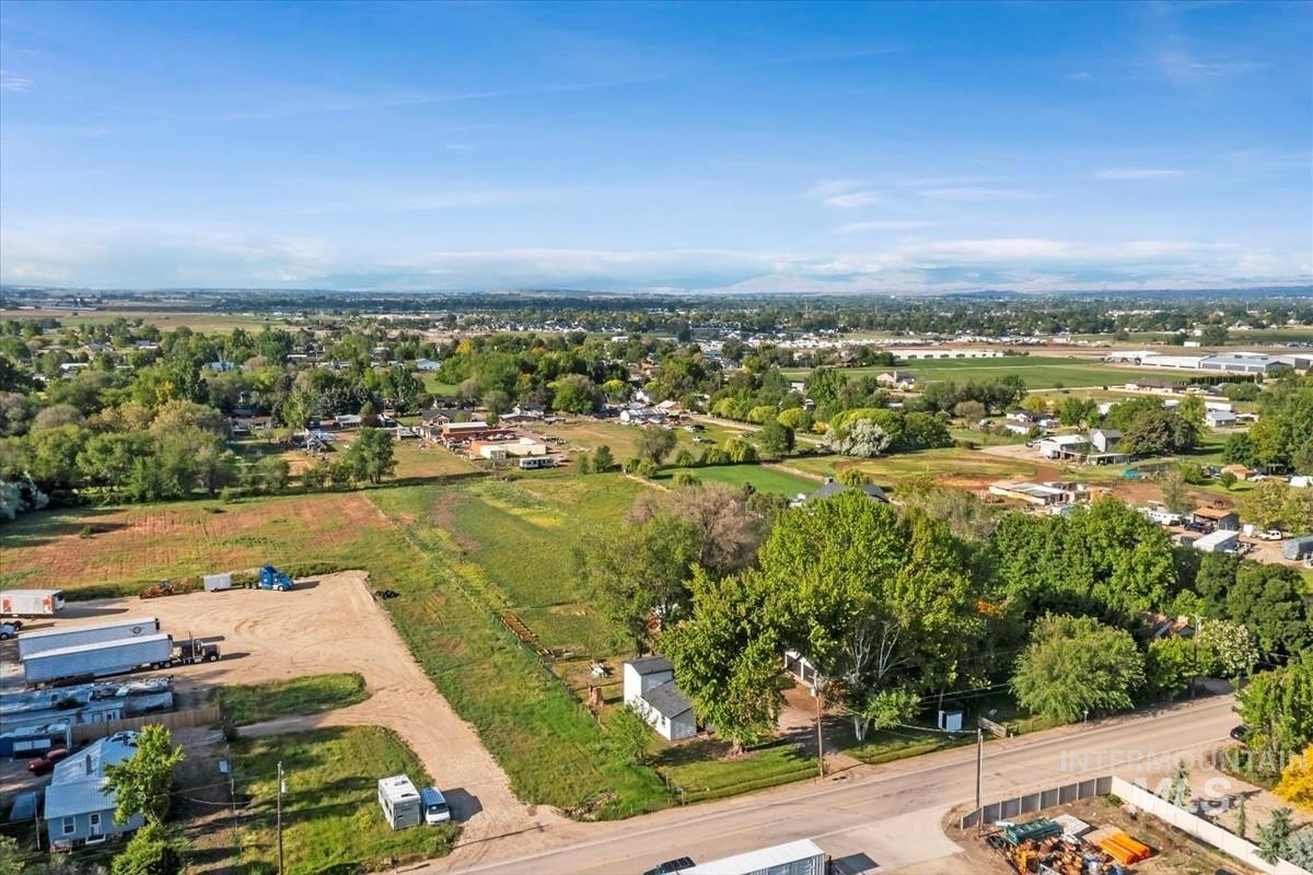 Nampa, Idaho, 83687, United States, 3 Bedrooms Bedrooms, ,2 BathroomsBathrooms,Residential,For Sale,1827445