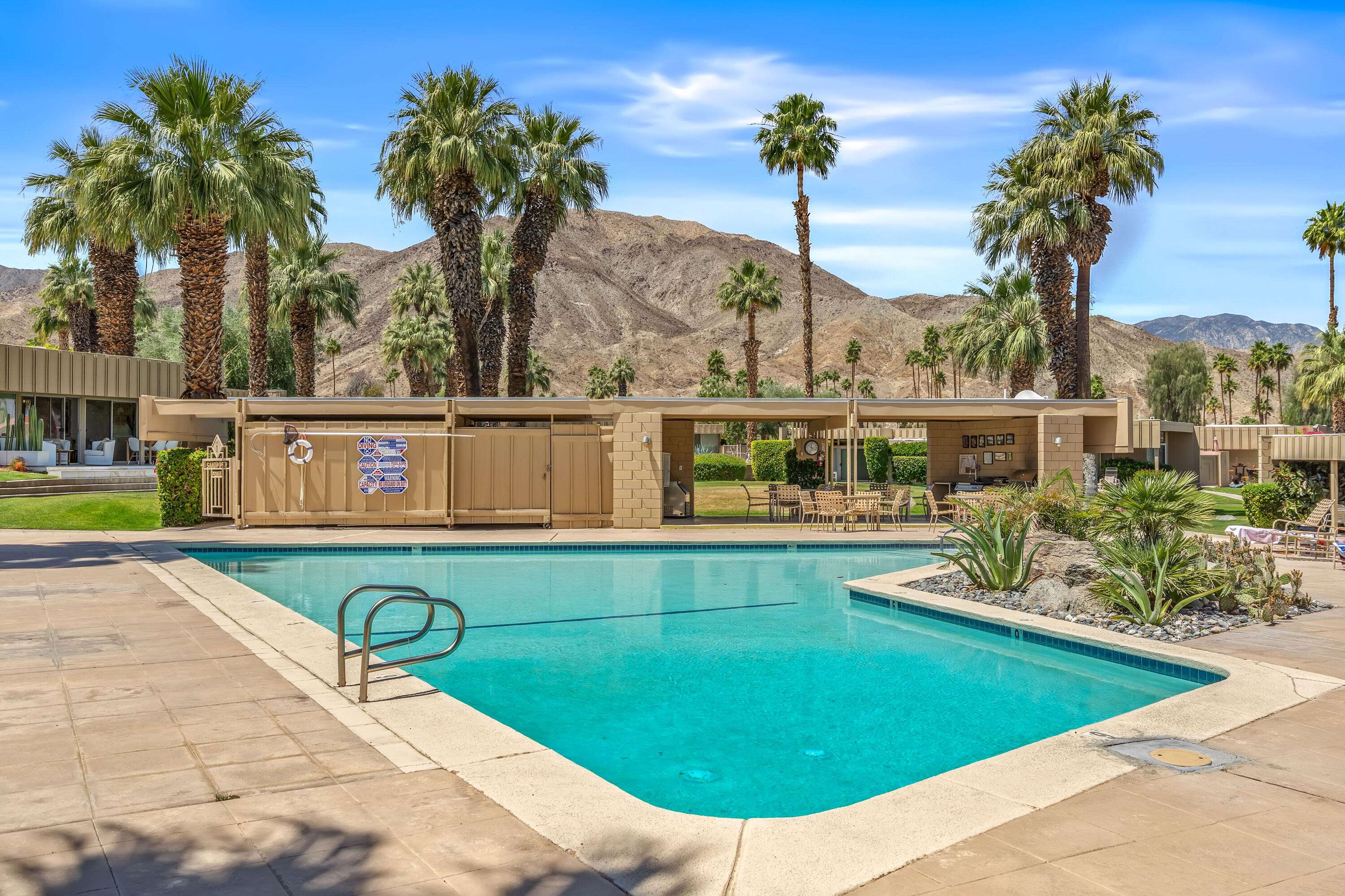 Palm Desert, California, 92260, United States, 2 Bedrooms Bedrooms, ,2 BathroomsBathrooms,Residential,For Sale,1795236