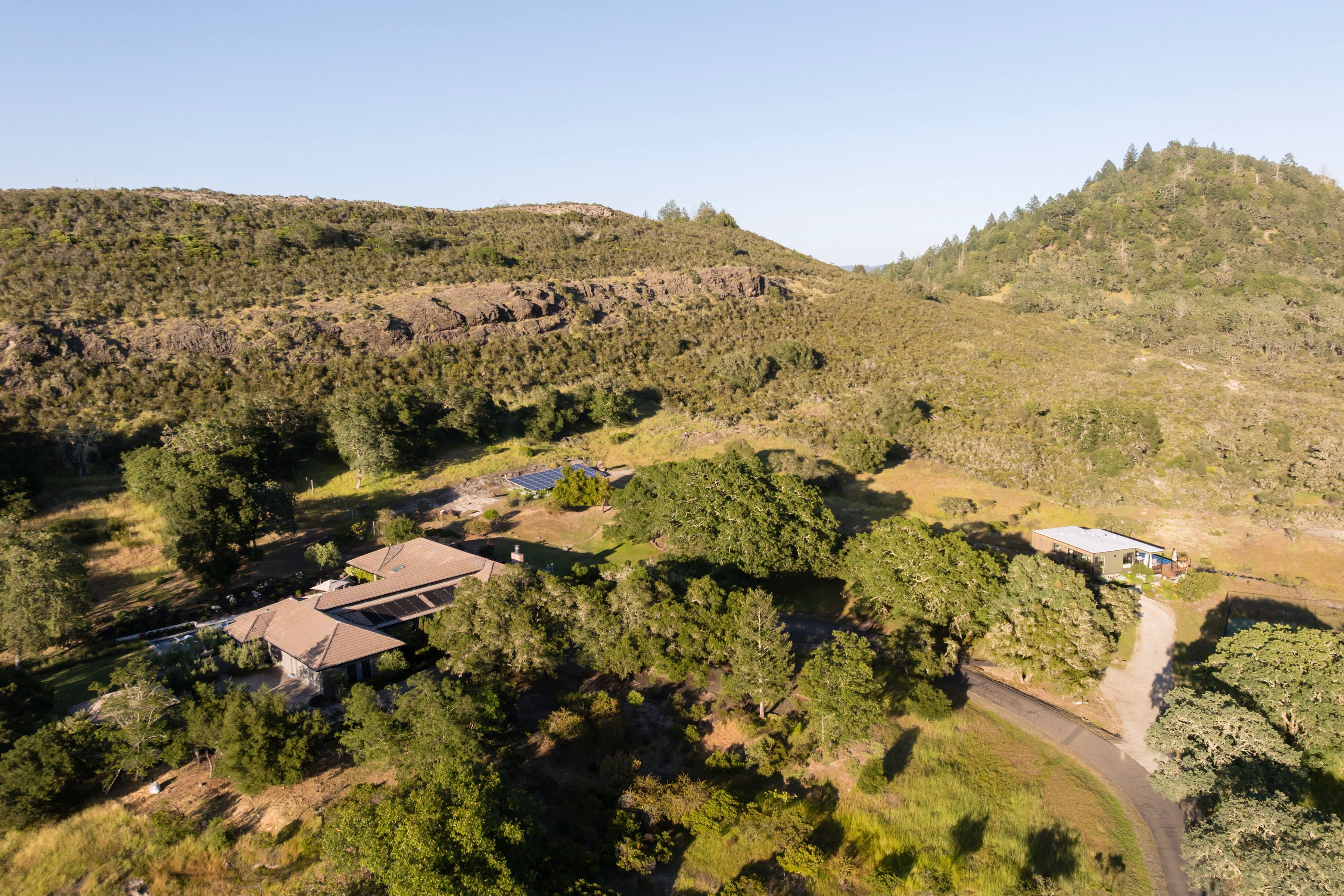  Income Producing Calistoga Compound - 物件實景