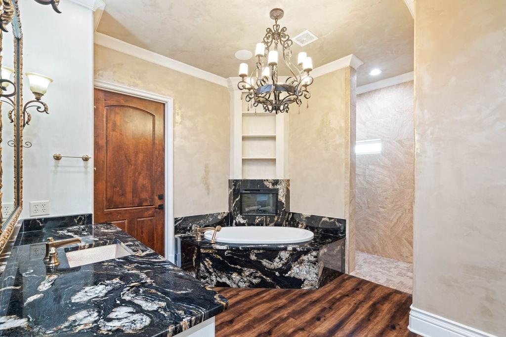 Beeville, Texas, 78102, United States, 4 Bedrooms Bedrooms, ,3 BathroomsBathrooms,Residential,For Sale,1857883