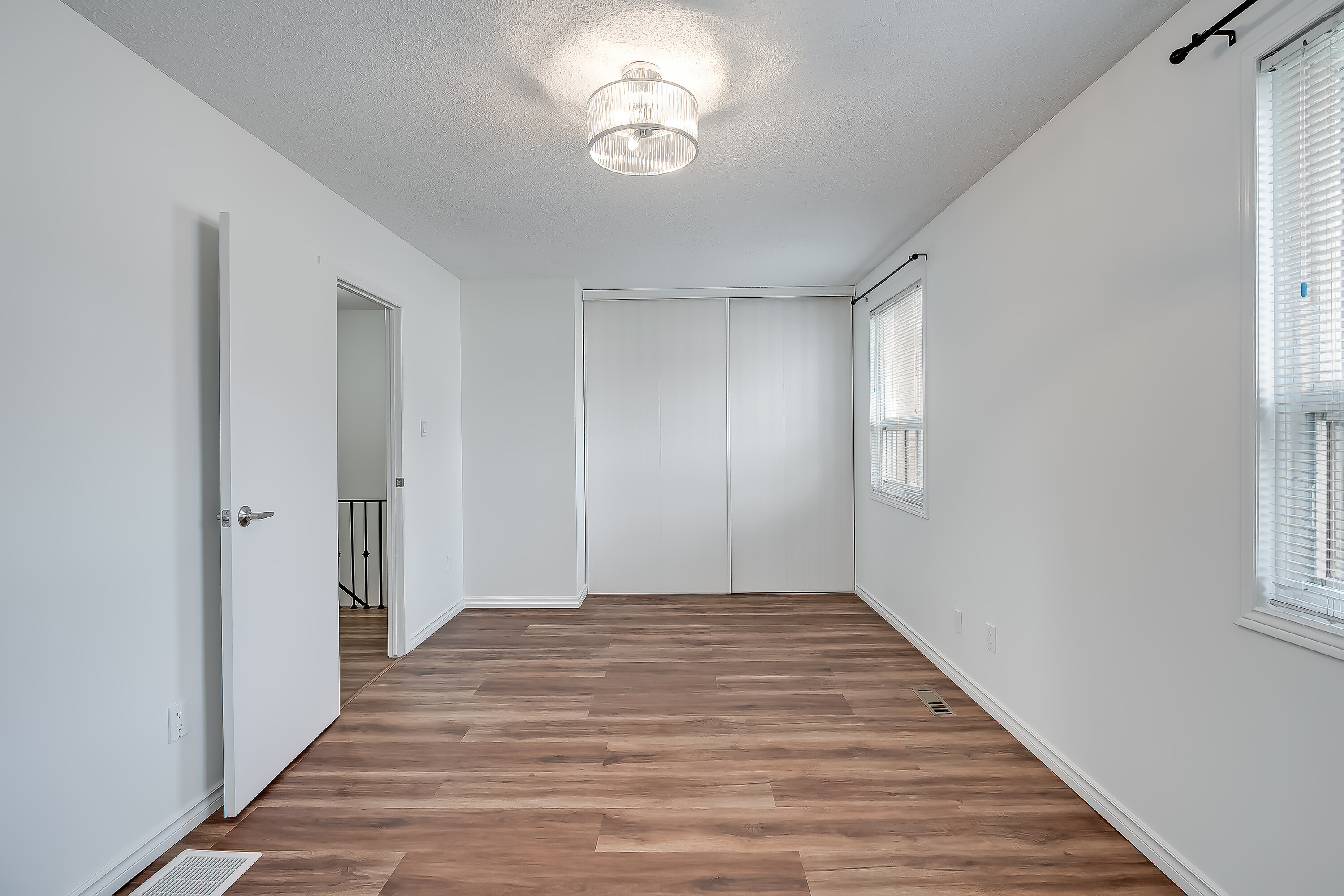  Updated Port Credit Townhome - 物件實景