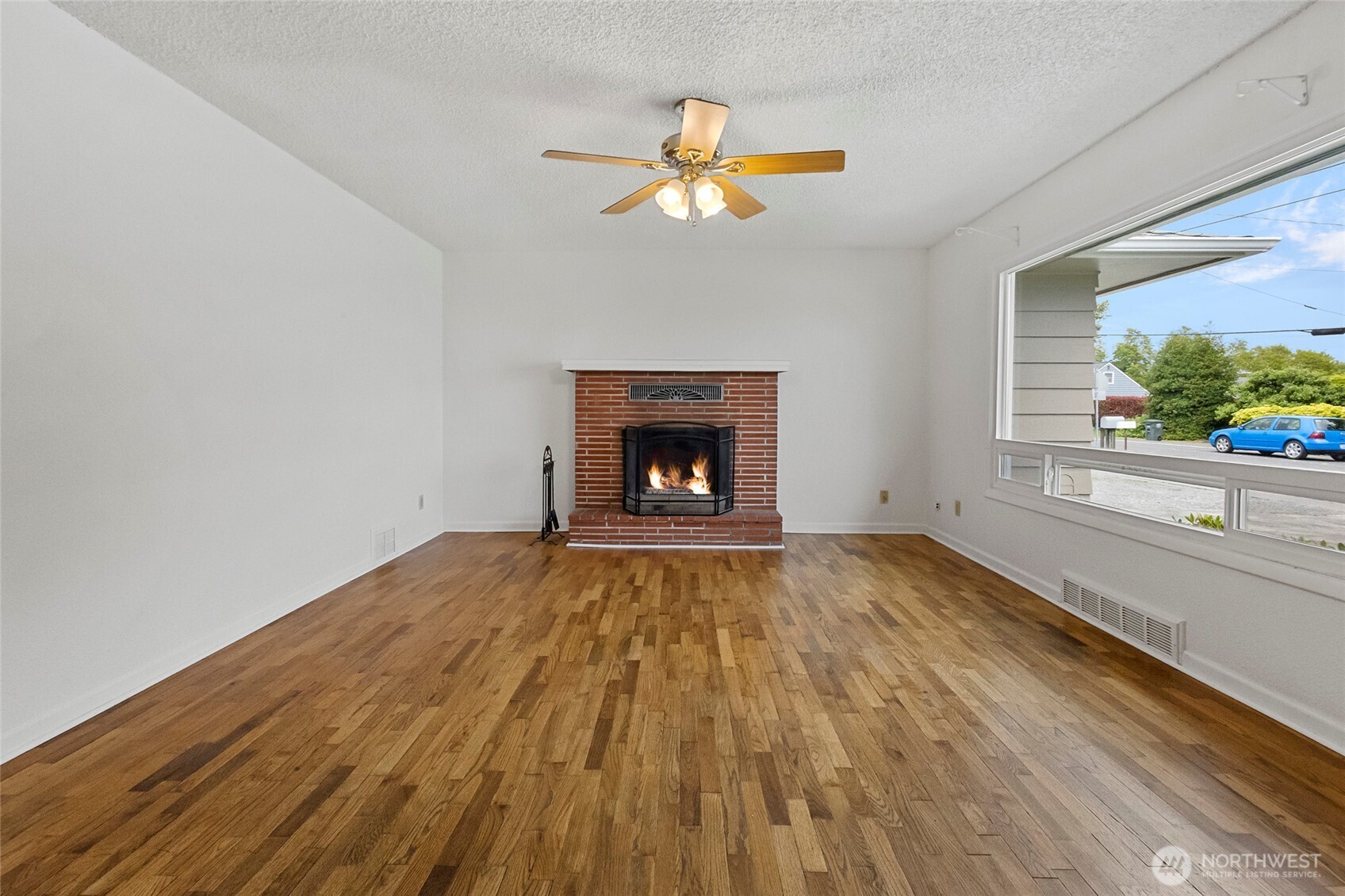 Ferndale, Washington, 98248, United States, 6 Bedrooms Bedrooms, ,2 BathroomsBathrooms,Residential,For Sale,1921640