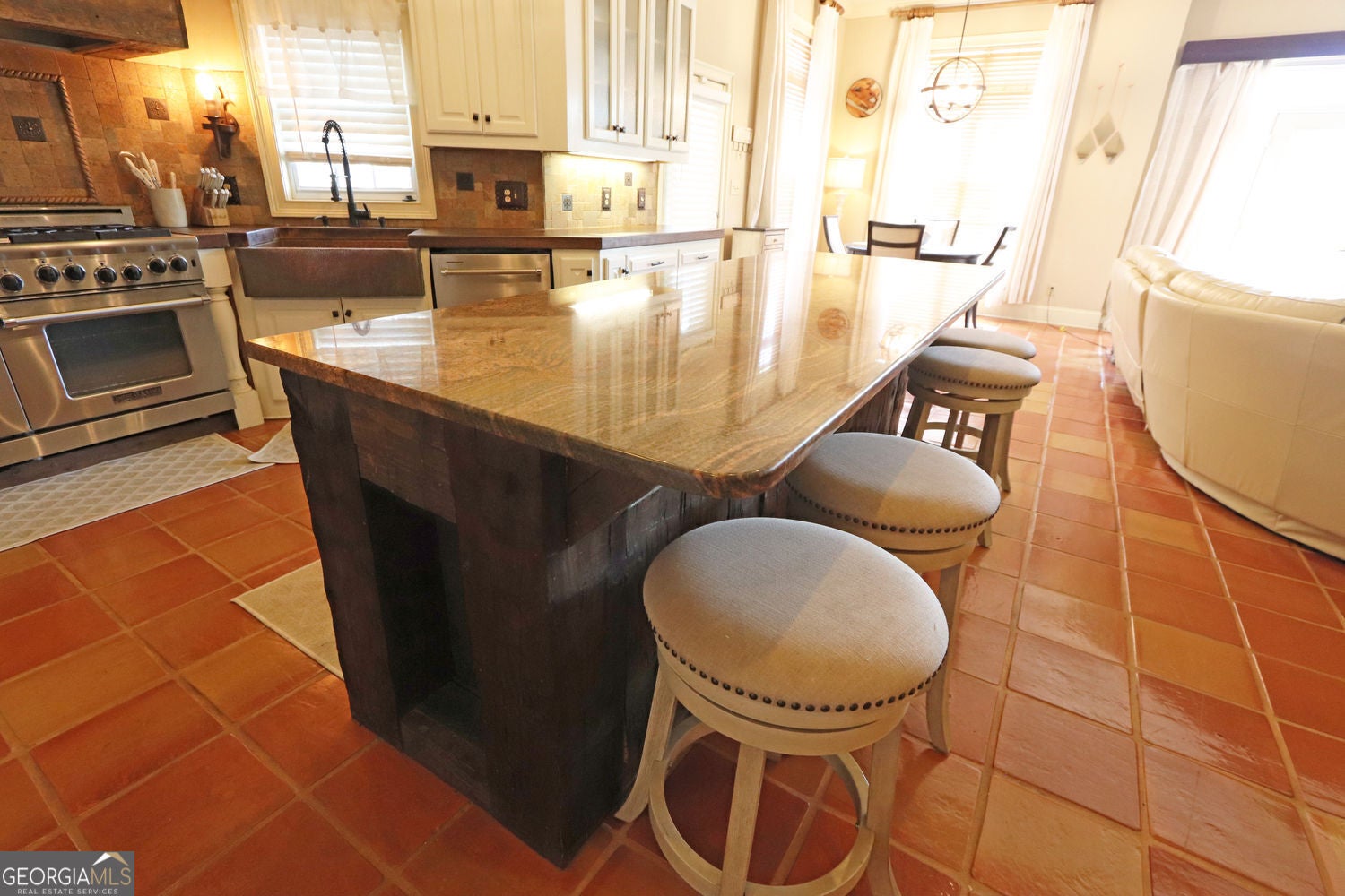 Buchanan, Georgia, 30113, United States, 5 Bedrooms Bedrooms, ,4 BathroomsBathrooms,Residential,For Sale,1876886