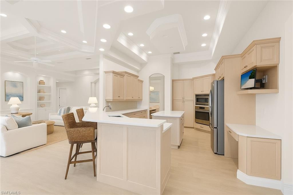 Naples, Florida, 34102, United States, 4 Bedrooms Bedrooms, ,4 BathroomsBathrooms,Residential,For Sale,1989384