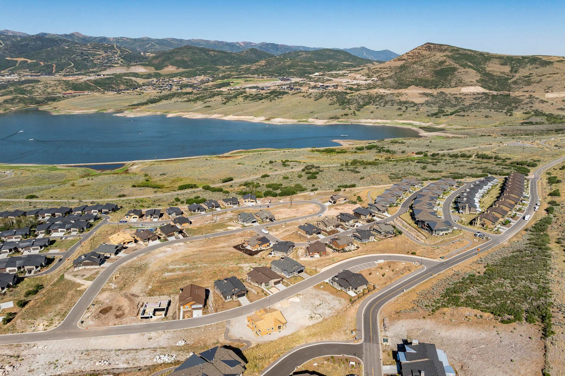  Expansive View Lot Within Lakeview Estates - 物件實景