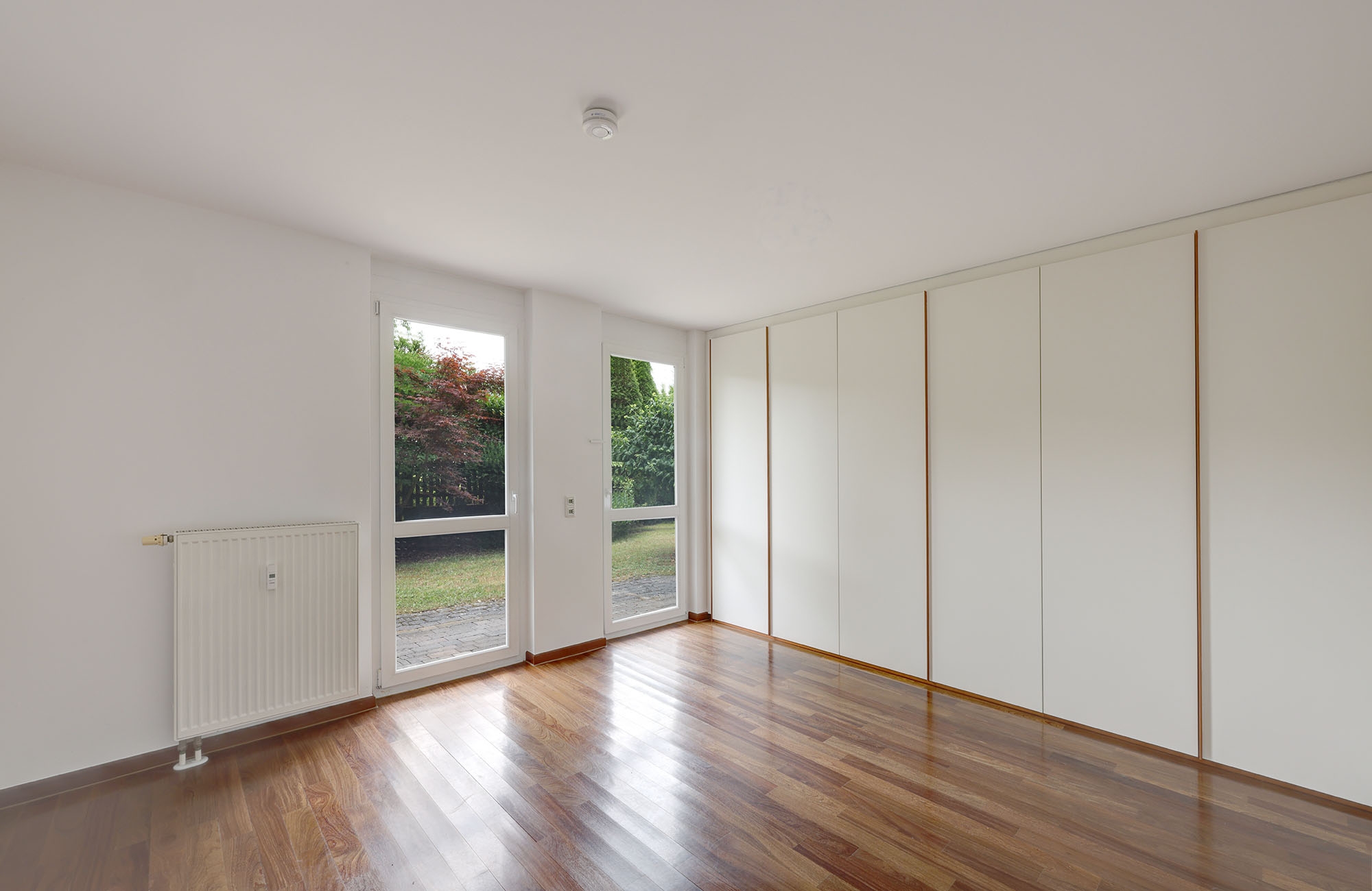  Ideale 4-Zimmer-Stadtwohnung mit viel Platz, Privatgarten und Sonnenterrasse - 物件實景