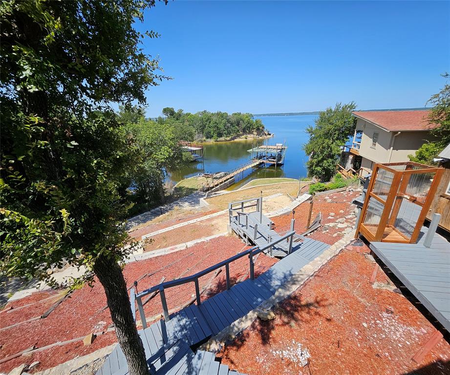 Lake Bridgeport, Texas, 76426, United States, 3 Bedrooms Bedrooms, ,2 BathroomsBathrooms,Residential,For Sale,1944908