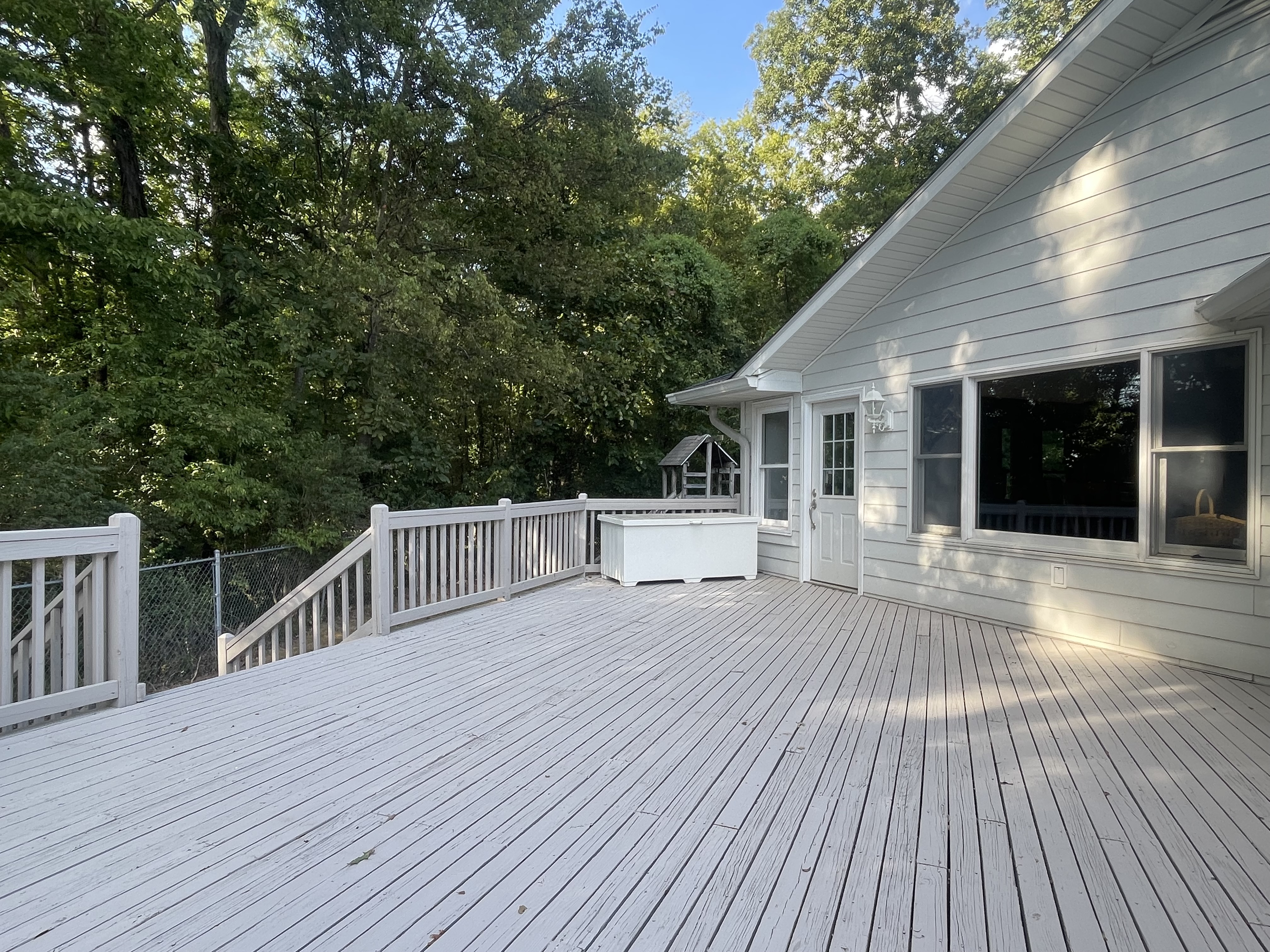 Murphysboro, Illinois, 62966, United States, 5 Bedrooms Bedrooms, ,6 BathroomsBathrooms,Residential,For Sale,1977081