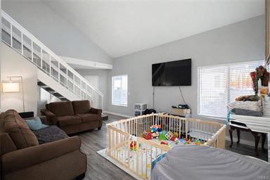 Jurupa Valley, California, 92509, United States, 4 Bedrooms Bedrooms, ,3 BathroomsBathrooms,Residential,For Sale,2009960