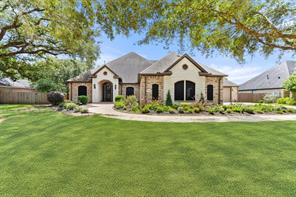 Oak Park Dr, Angleton, TX 77515