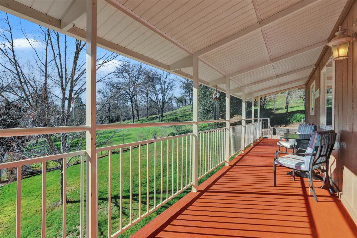 Grass Valley, California, 95949, United States, 4 Bedrooms Bedrooms, ,3 BathroomsBathrooms,Residential,For Sale,2015333