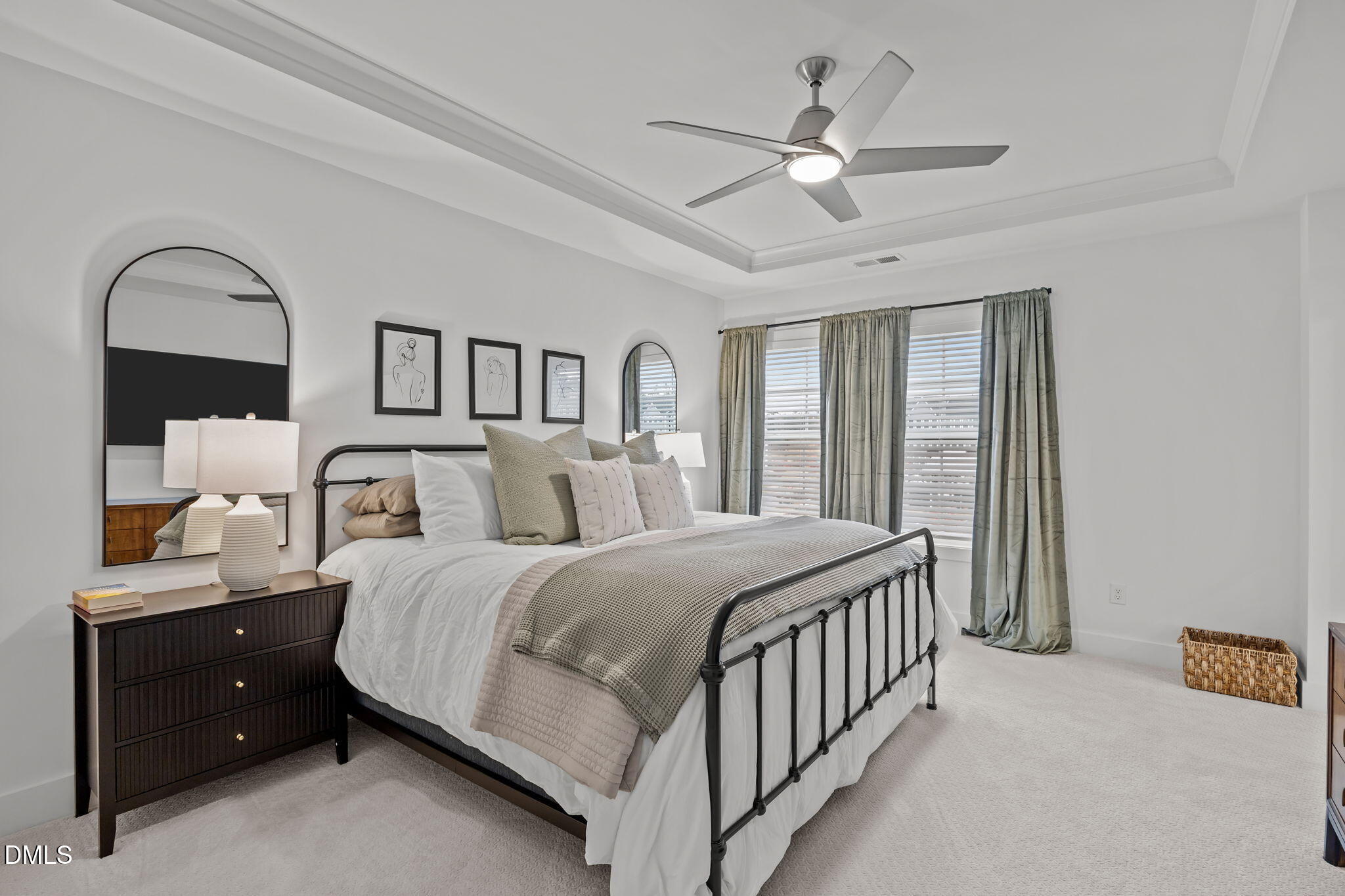 Knightdale, North Carolina, 27545, United States, 4 Bedrooms Bedrooms, ,4 BathroomsBathrooms,Residential,For Sale,1989366