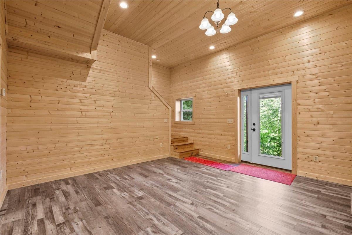 Cleveland, South Carolina, 29635, United States, 3 Bedrooms Bedrooms, ,3 BathroomsBathrooms,Residential,For Sale,1977097