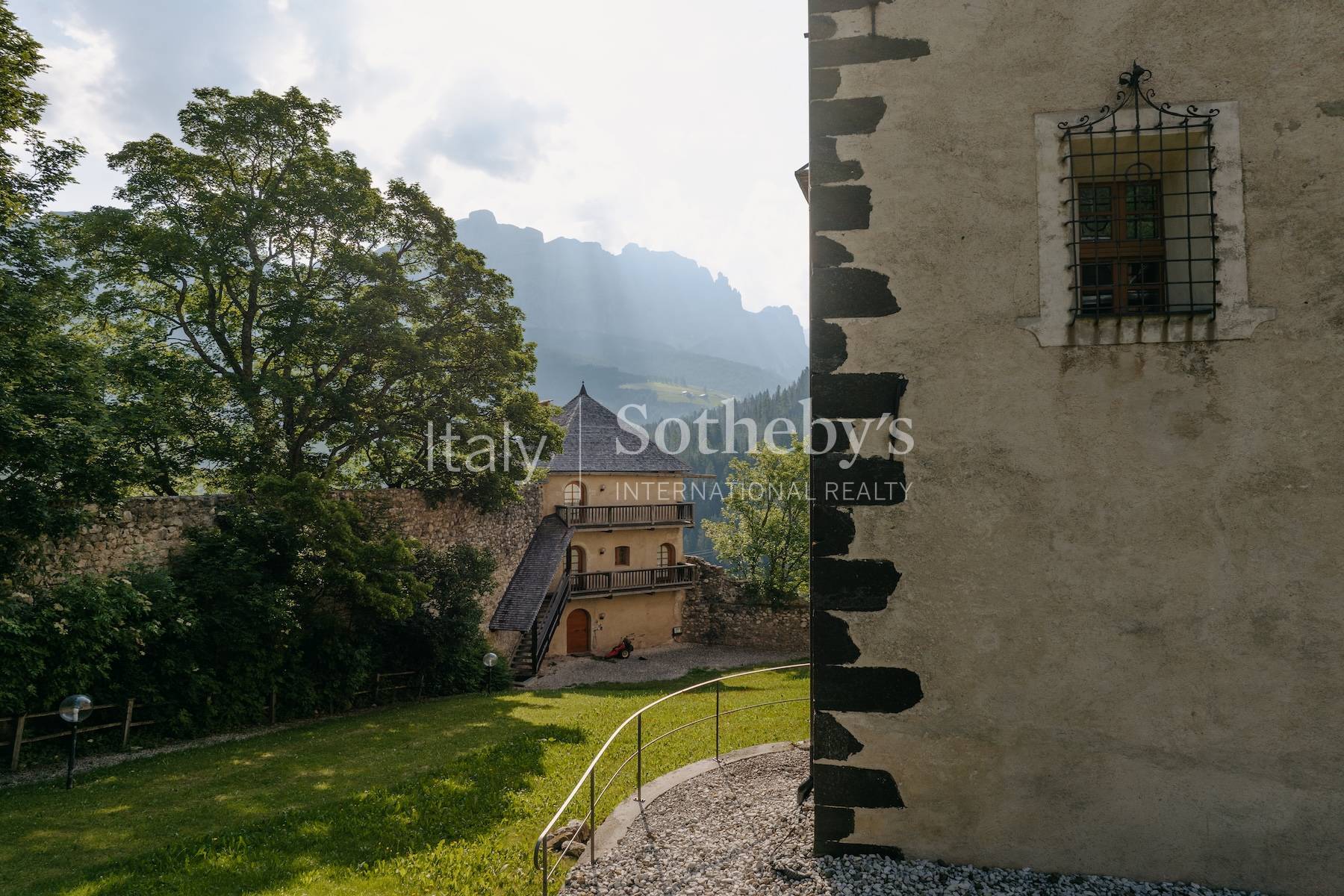  A Timeless Castle in the Heart of the Dolomites - 物件實景