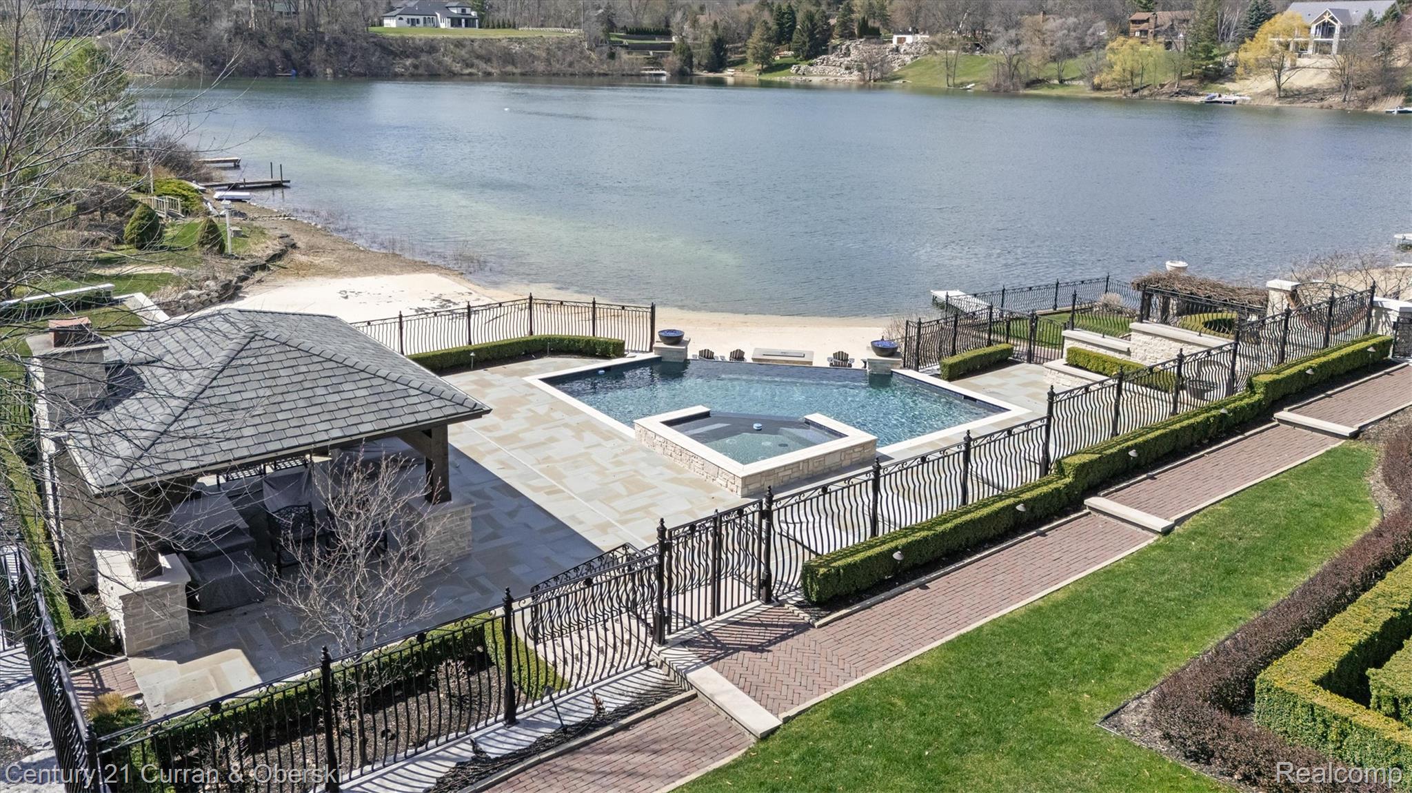 Northville, Michigan, 48168, United States, 4 Bedrooms Bedrooms, ,7 BathroomsBathrooms,Residential,For Sale,2038864