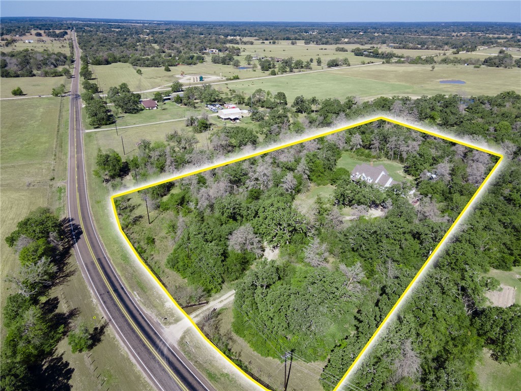 Bryan, Texas, 77808, United States, 3 Bedrooms Bedrooms, ,3 BathroomsBathrooms,Residential,For Sale,1989351