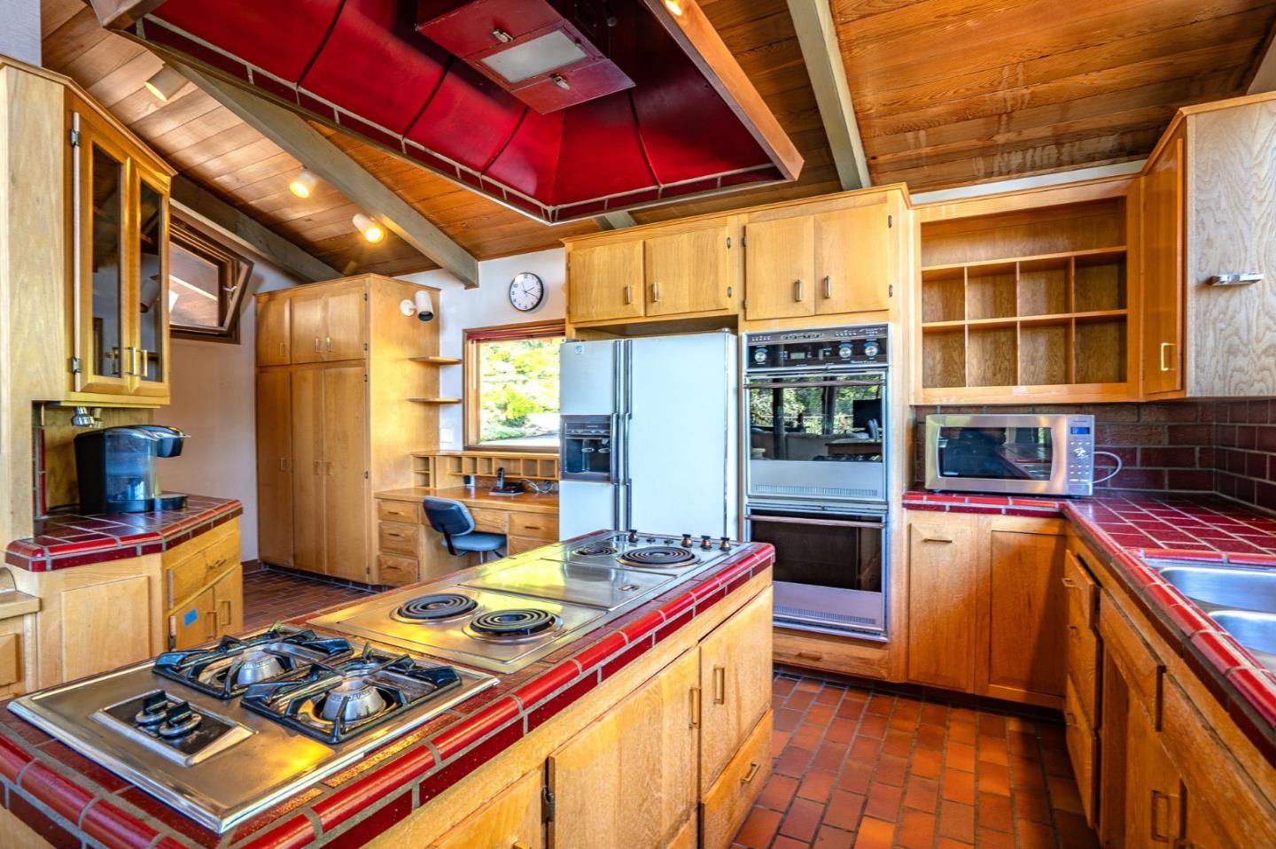 Woodside, California, 94062, United States, 3 Bedrooms Bedrooms, ,4 BathroomsBathrooms,Residential,For Sale,1848969