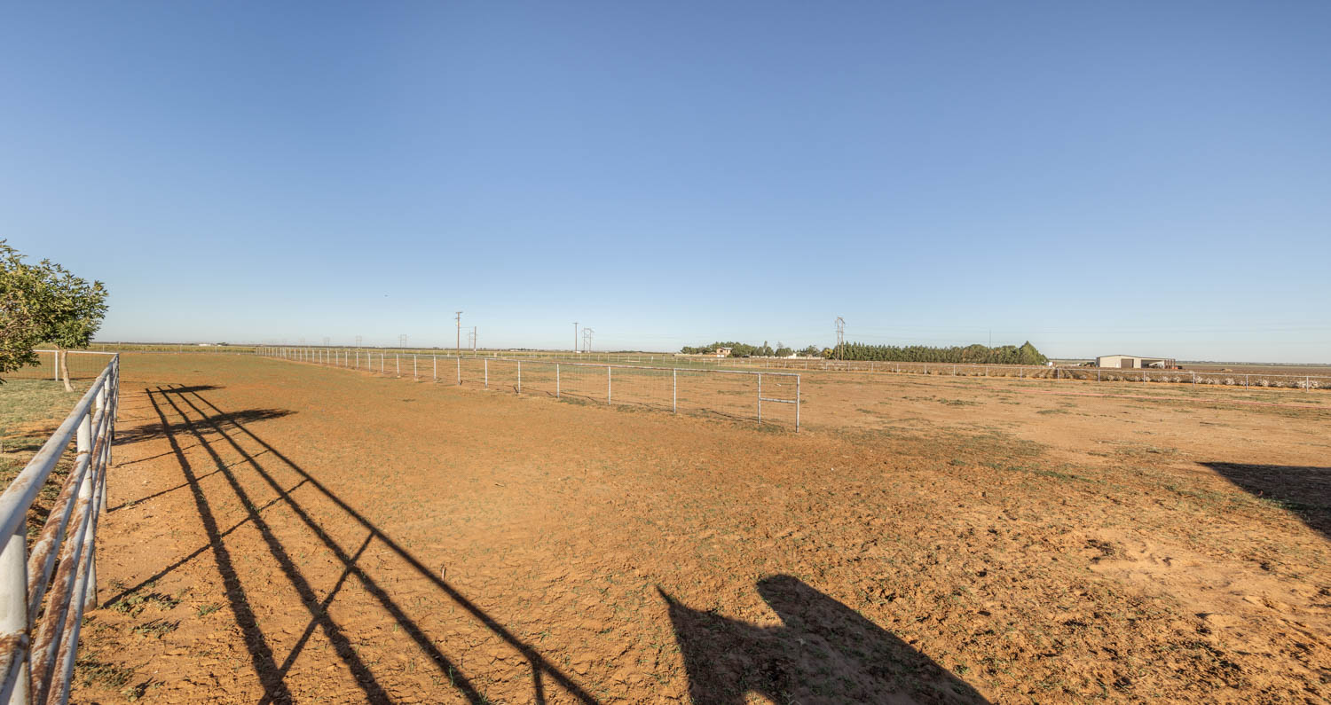 Levelland, Texas, 79336, United States, 4 Bedrooms Bedrooms, ,3 BathroomsBathrooms,Residential,For Sale,1901837