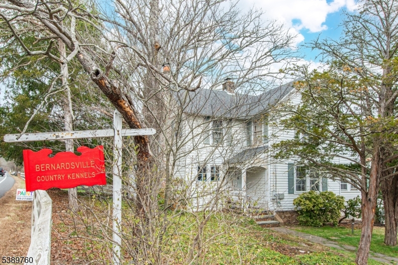 Bernardsville Boro, New Jersey, 07924, United States, 3 Bedrooms Bedrooms, ,3 BathroomsBathrooms,Residential,For Sale,1960559