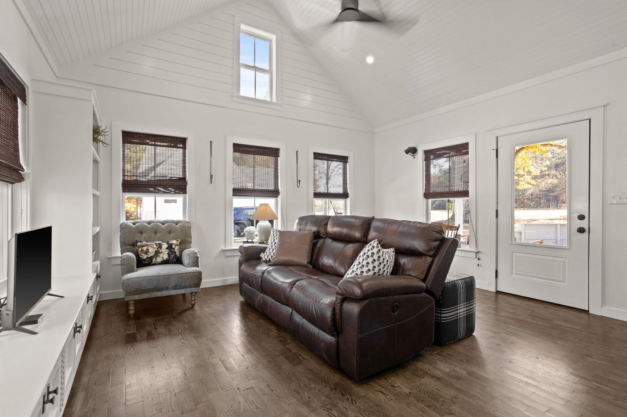 Chesnee, South Carolina, 29323, United States, 3 Bedrooms Bedrooms, ,3 BathroomsBathrooms,Residential,For Sale,1988598