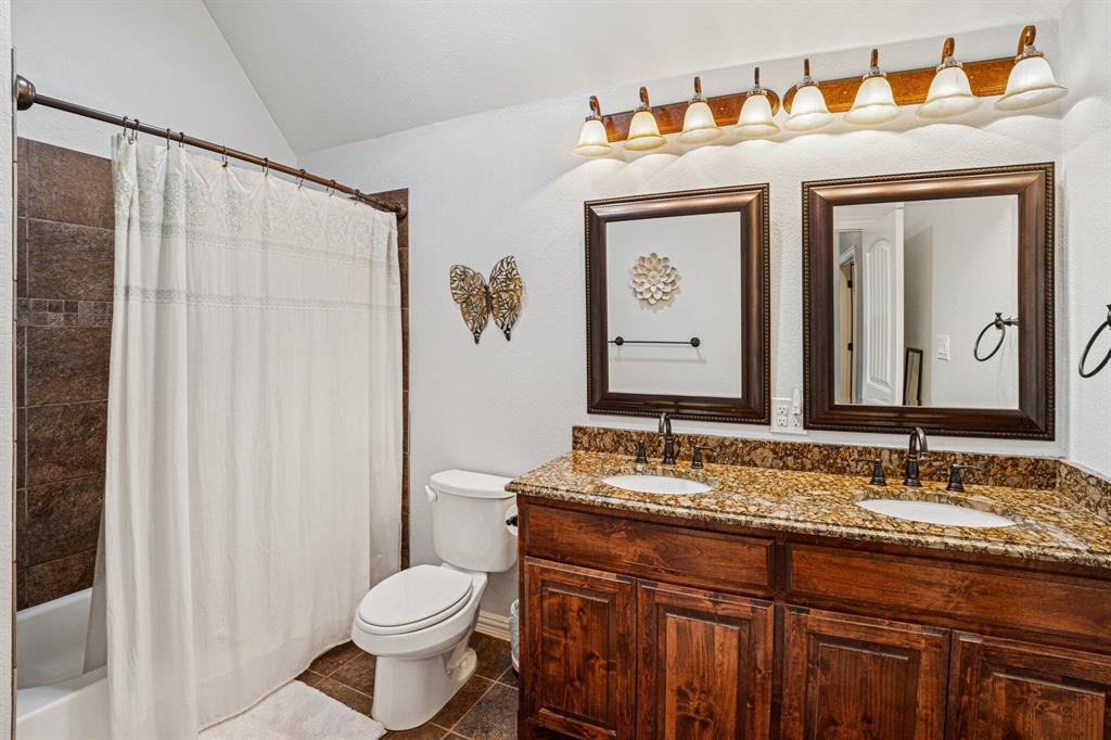 Flower Mound, Texas, 75022, United States, 5 Bedrooms Bedrooms, ,4 BathroomsBathrooms,Residential,For Sale,1991112