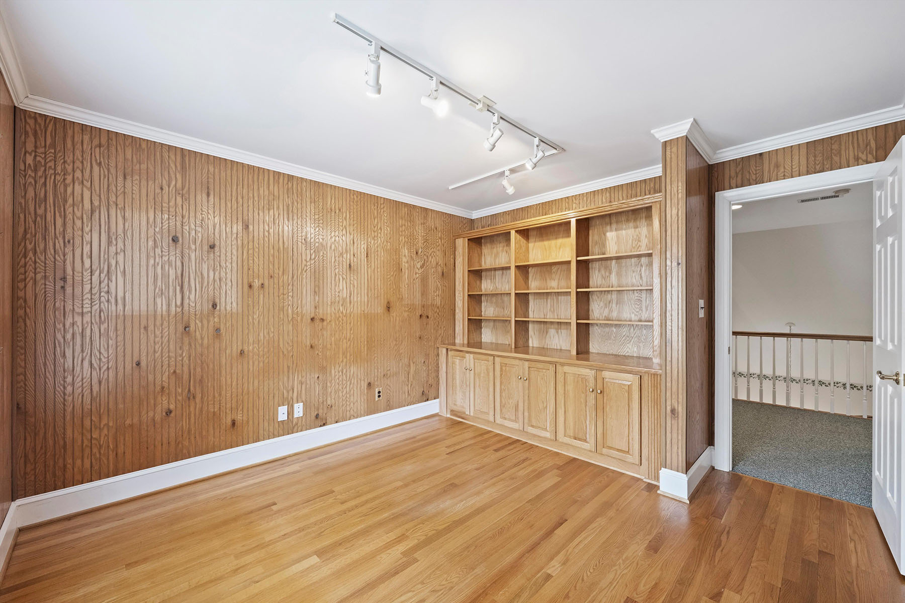  OAK HARBOR - 物件實景