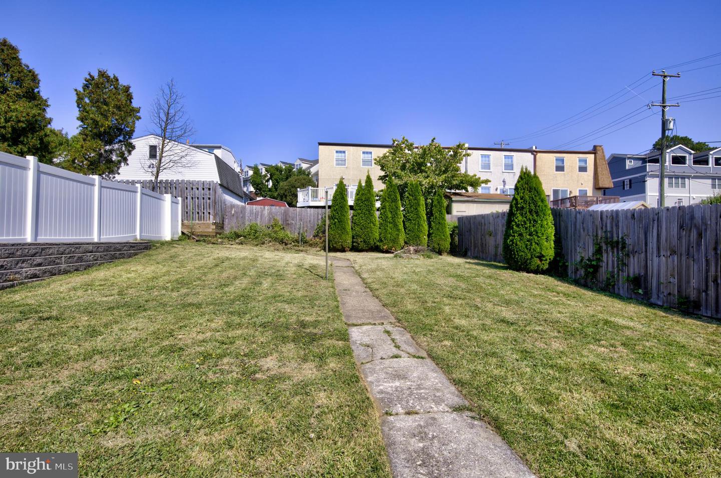 Conshohocken, Pennsylvania, 19428, United States, 4 Bedrooms Bedrooms, ,3 BathroomsBathrooms,Residential,For Sale,1950809