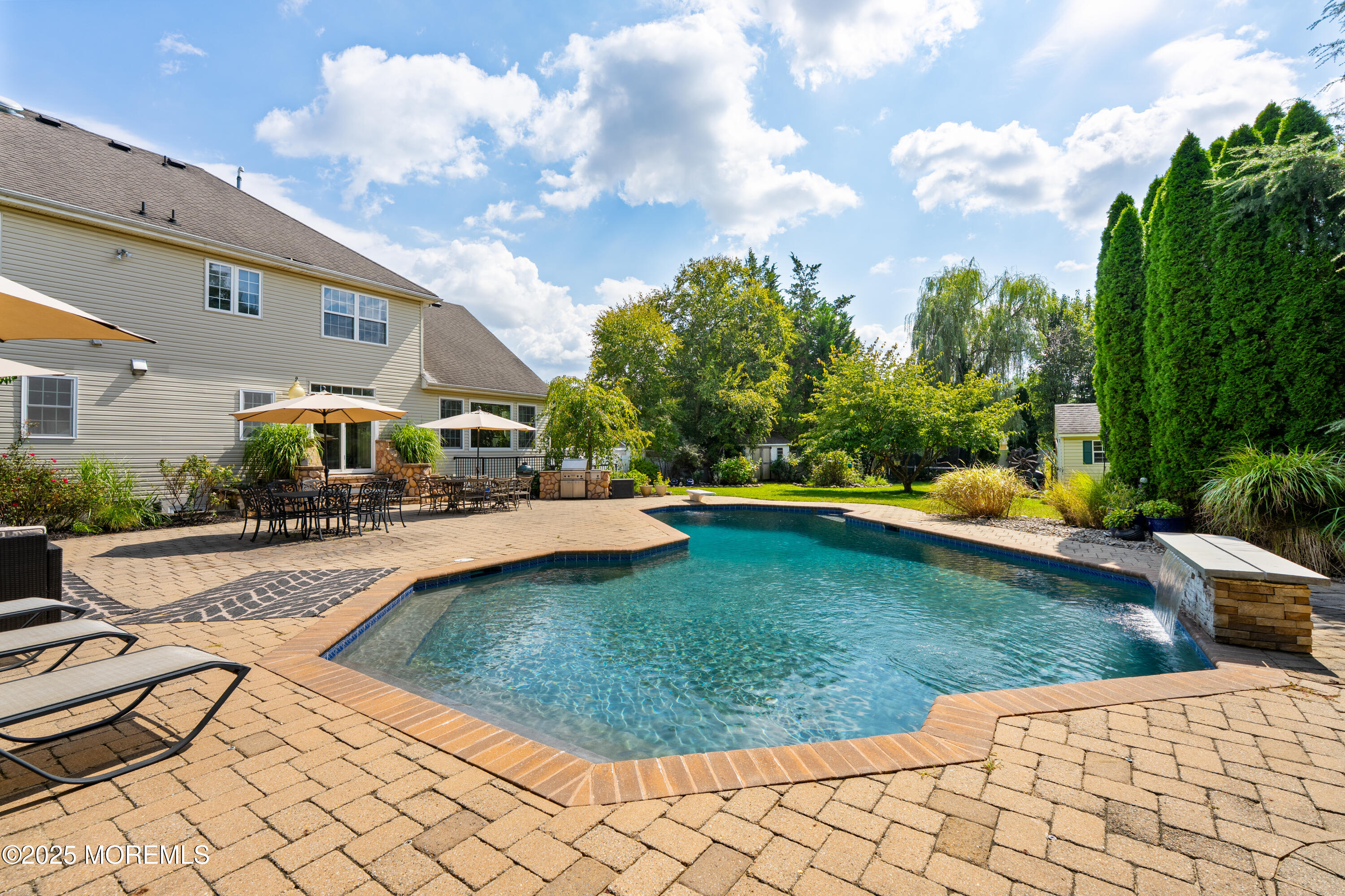 Jackson, New Jersey, 08527, United States, 7 Bedrooms Bedrooms, ,5 BathroomsBathrooms,Residential,For Sale,1998034