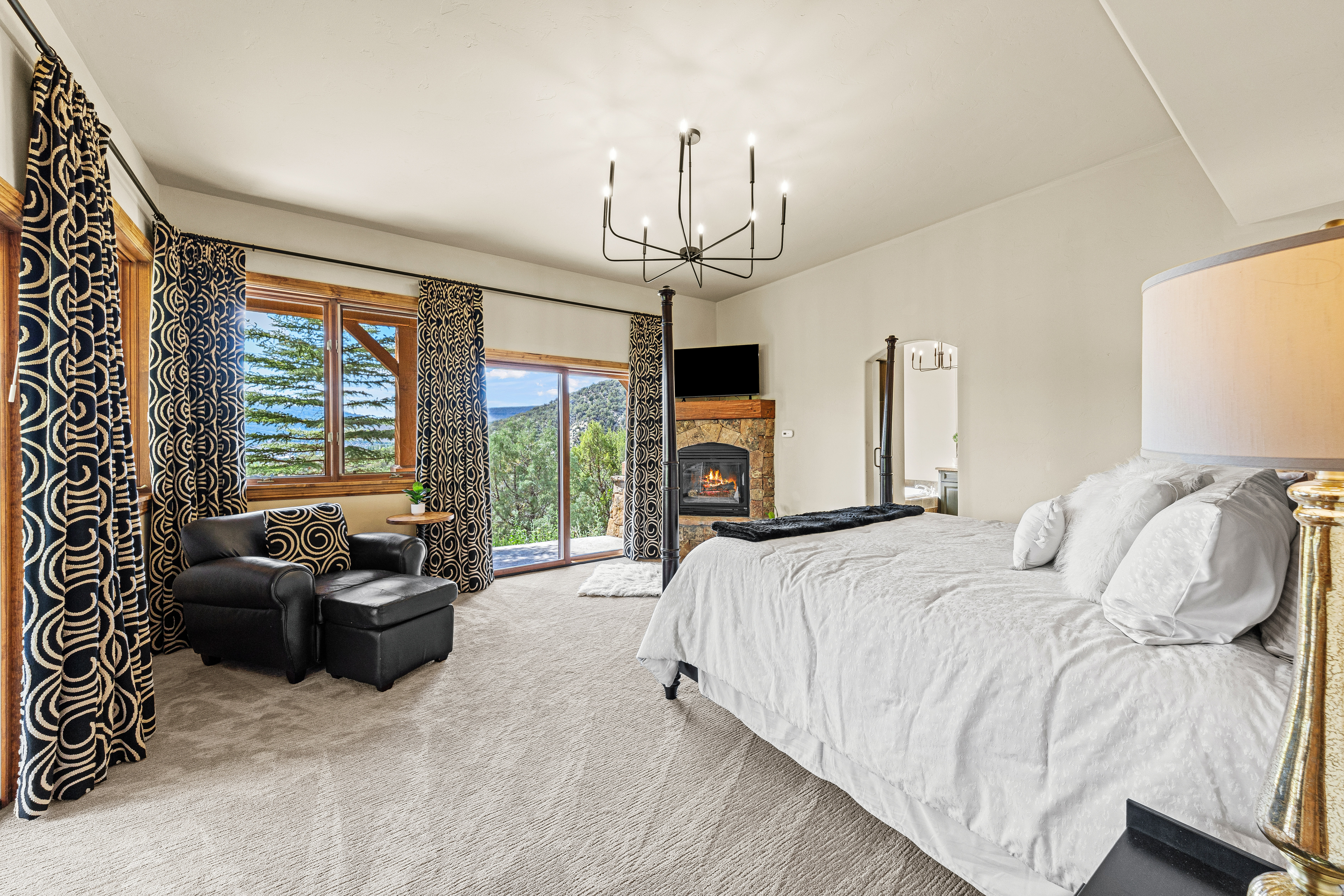  Exceptional Mountain Estate Offering Breathtaking Views - 物件實景
