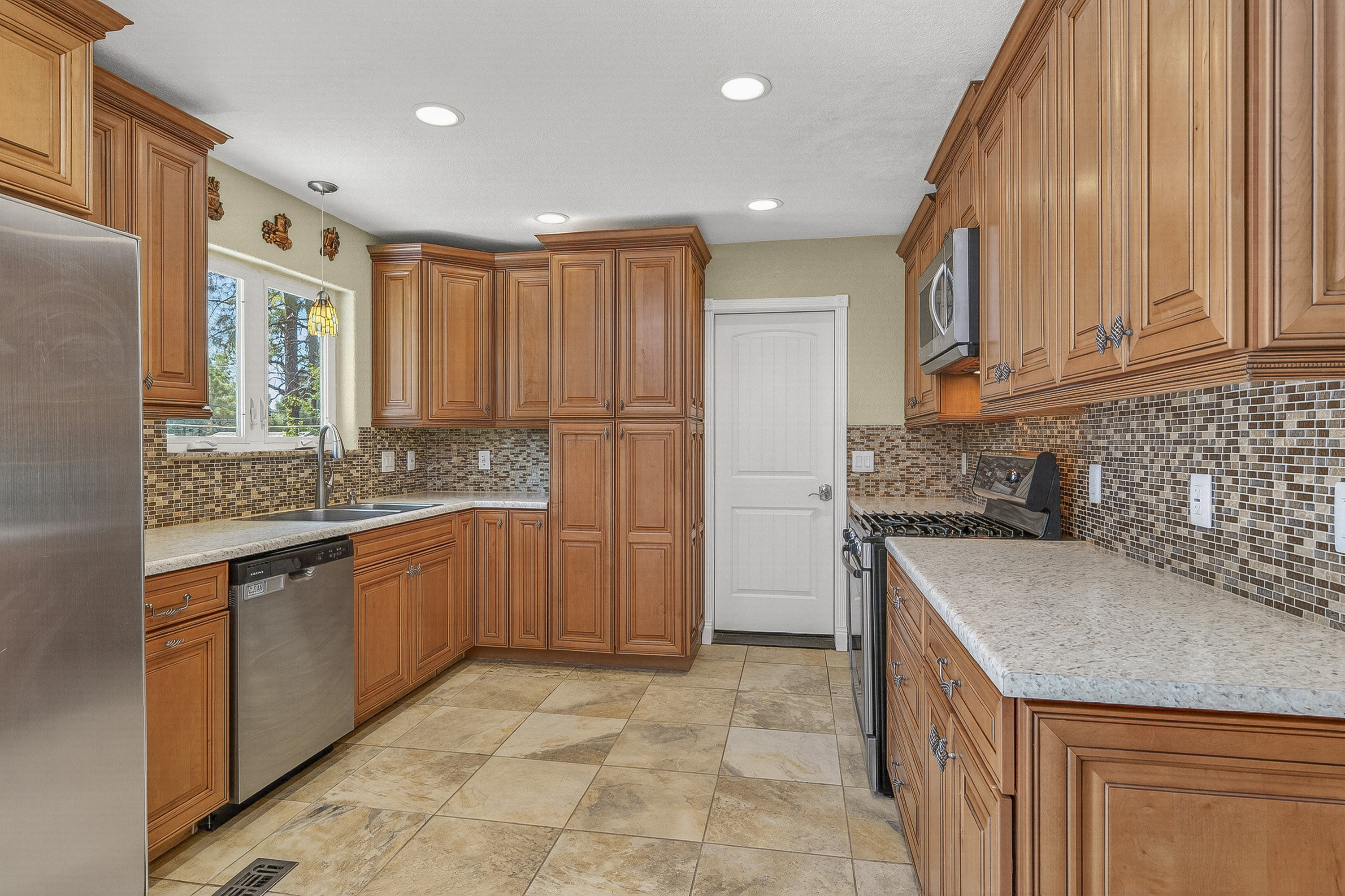  2616 North Oakmont Drive  Flagstaff, AZ - 物件實景